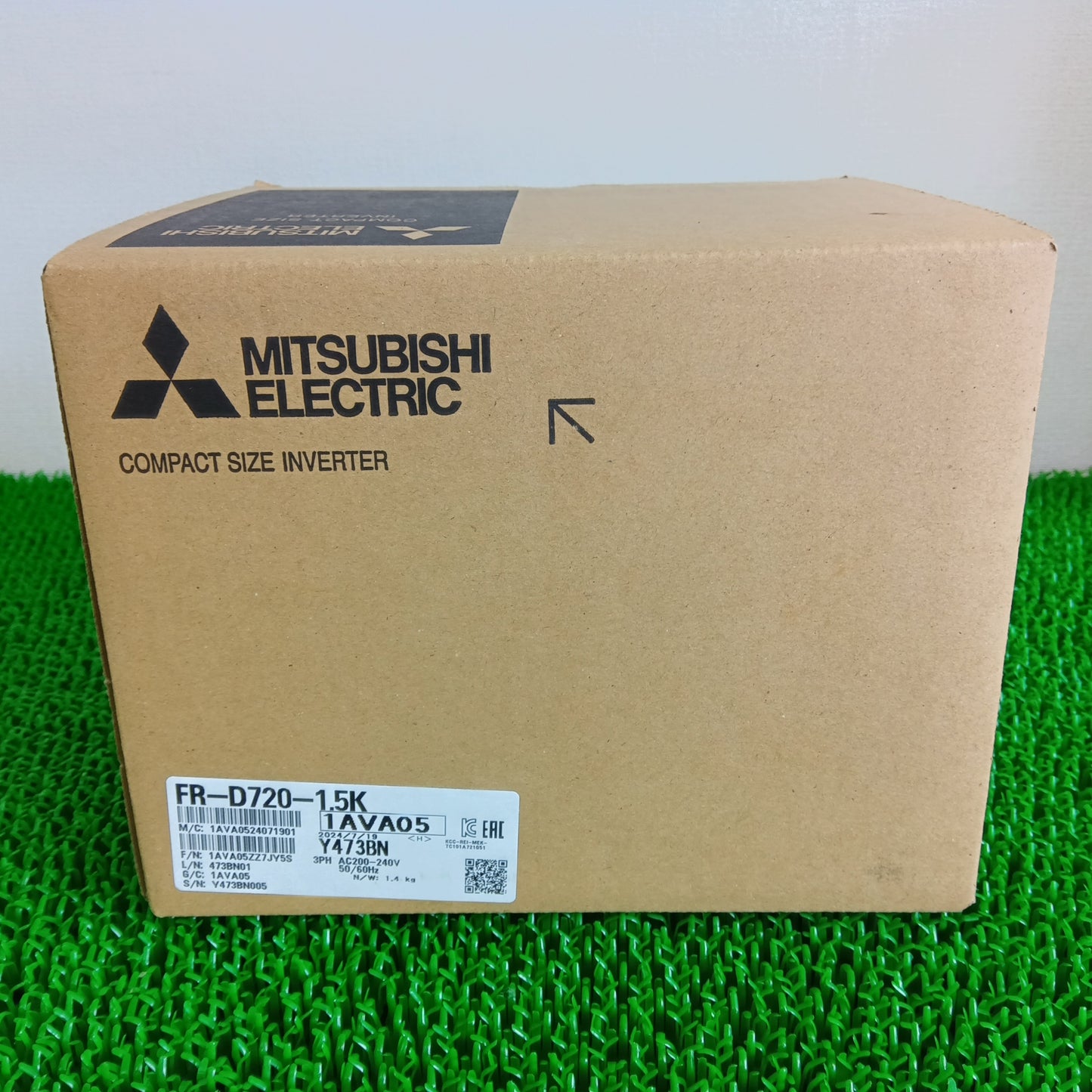 三菱電機 FR-D720-1.5k インバータ