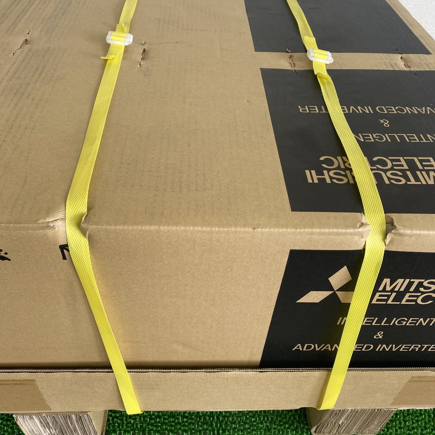 三菱電機 FR-A840-37K-1 インバータ