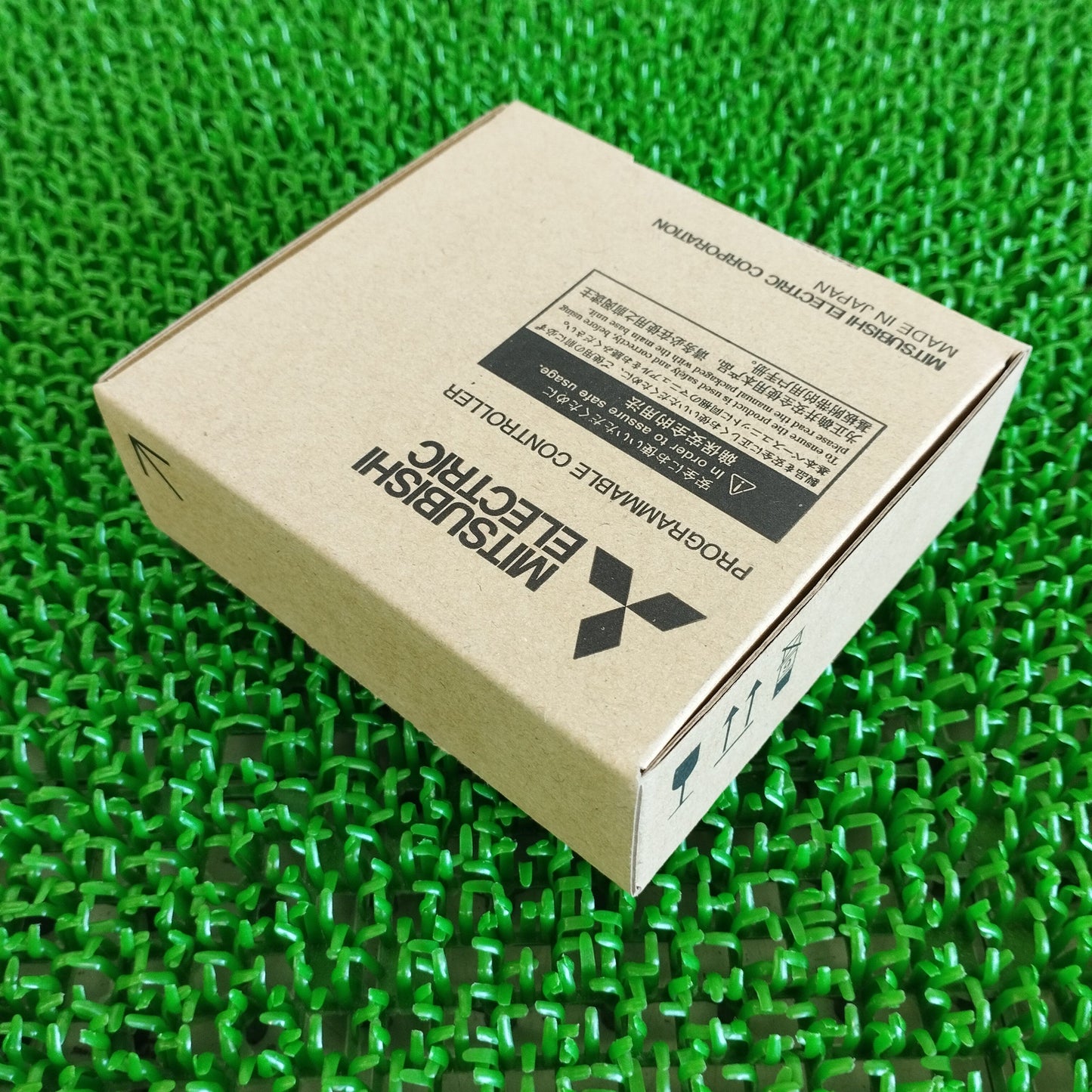 三菱電機 QY41P 出力ユニット