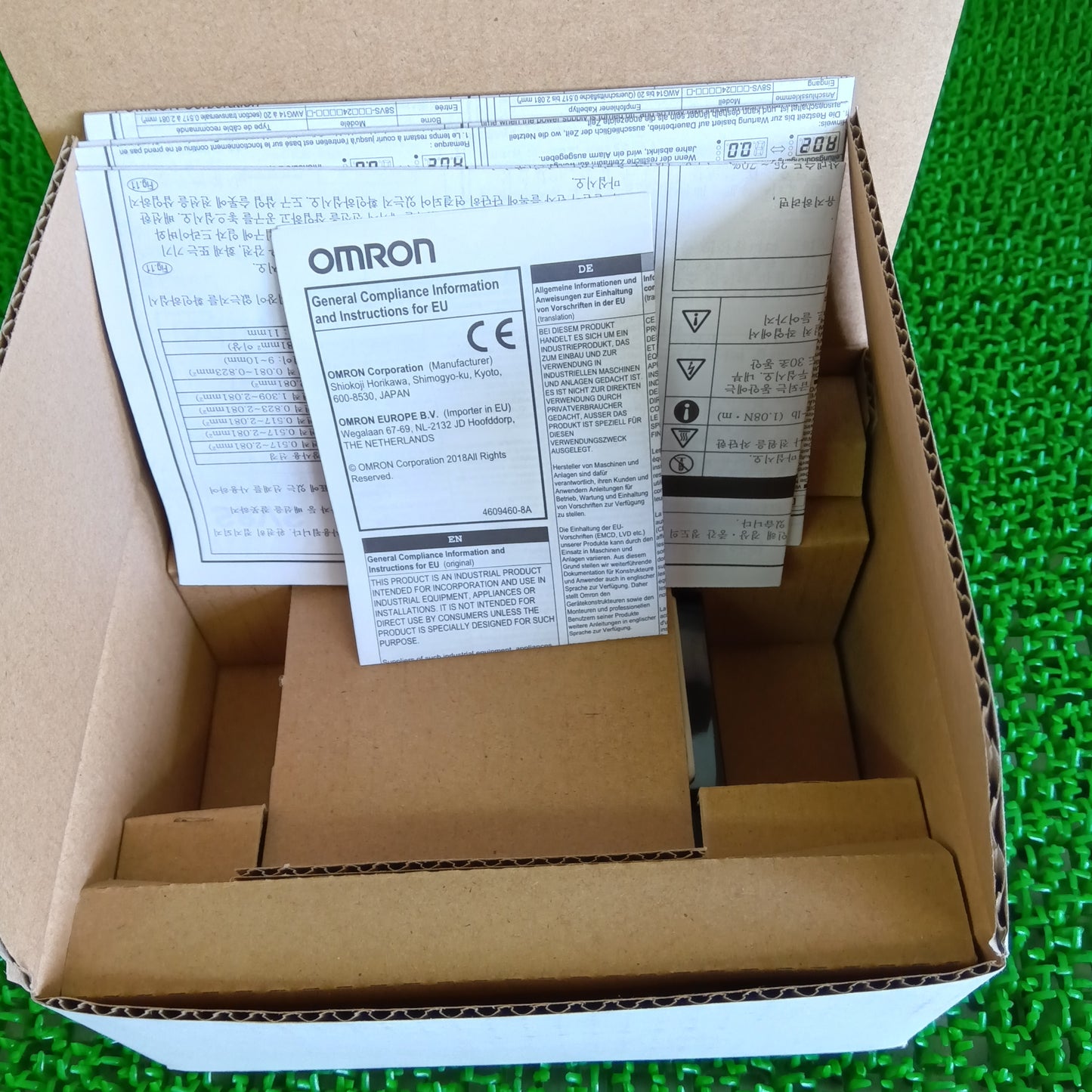 オムロン S8VS-06024A スイッチング・パワーサプライ