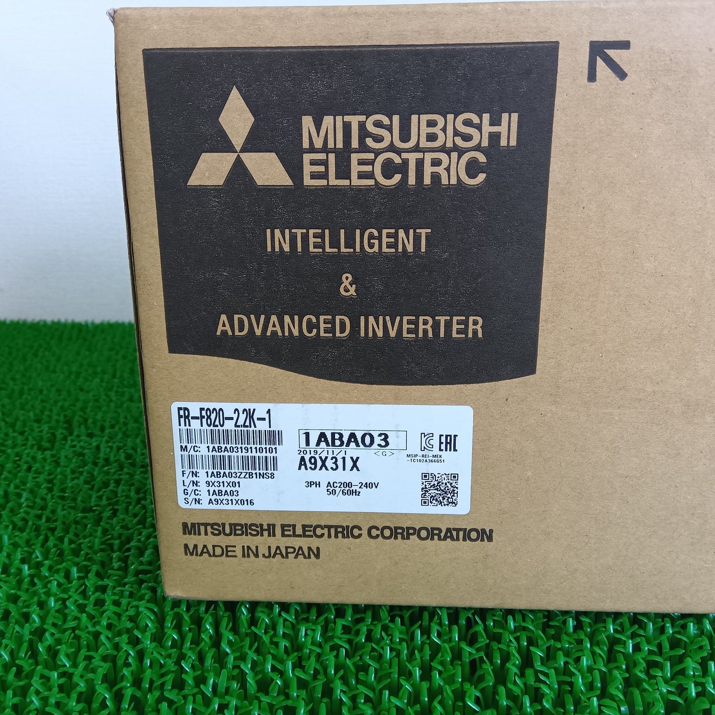 三菱電機 FR-F820-2.2K-1 インバーター