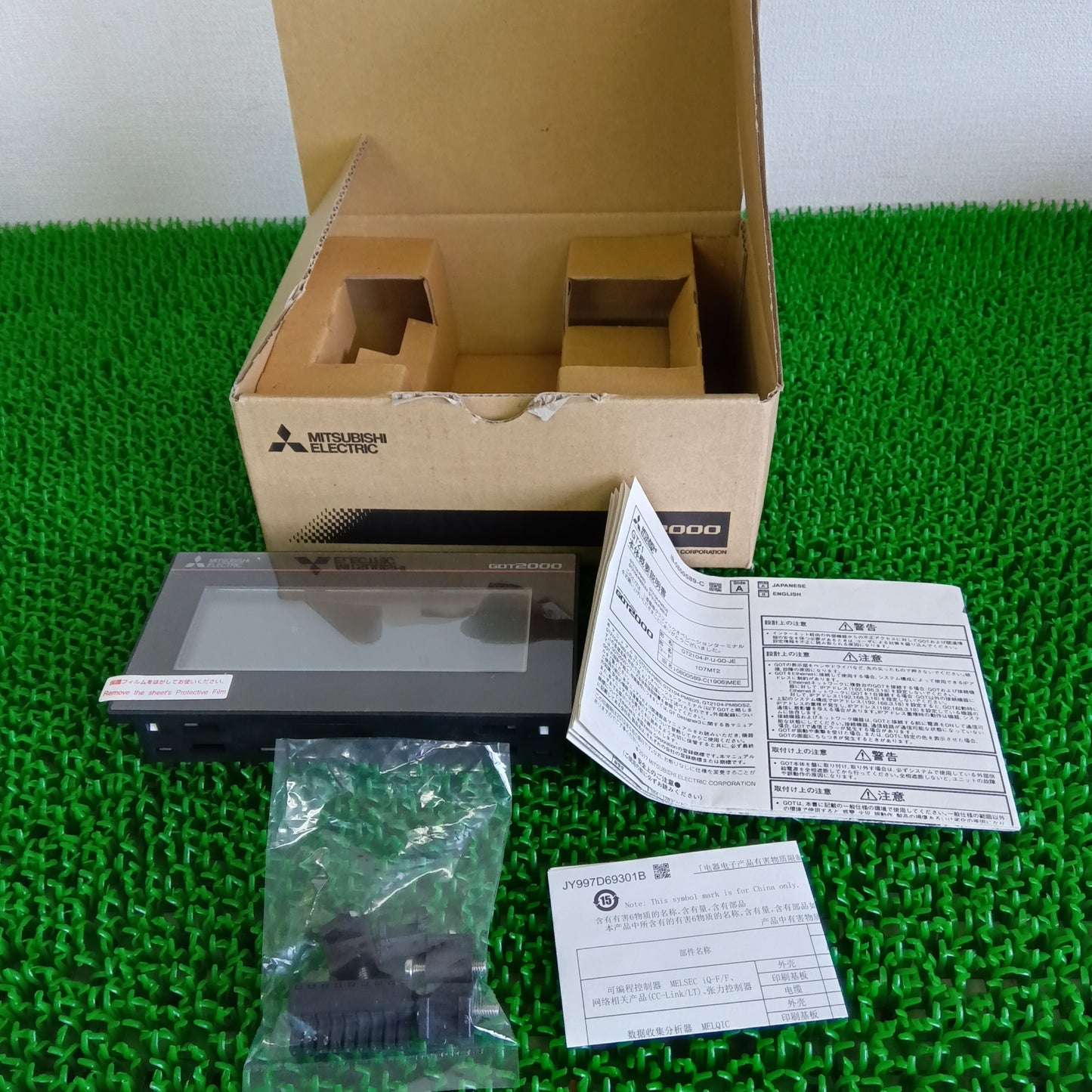 三菱電機 GT2104-PMBDS タッチパネル 内袋開封済未使用 箱汚れあり