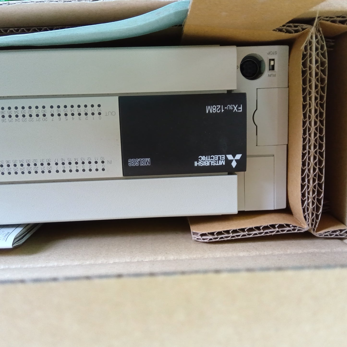 三菱電機 FX3U-128MR/ES シーケンサー