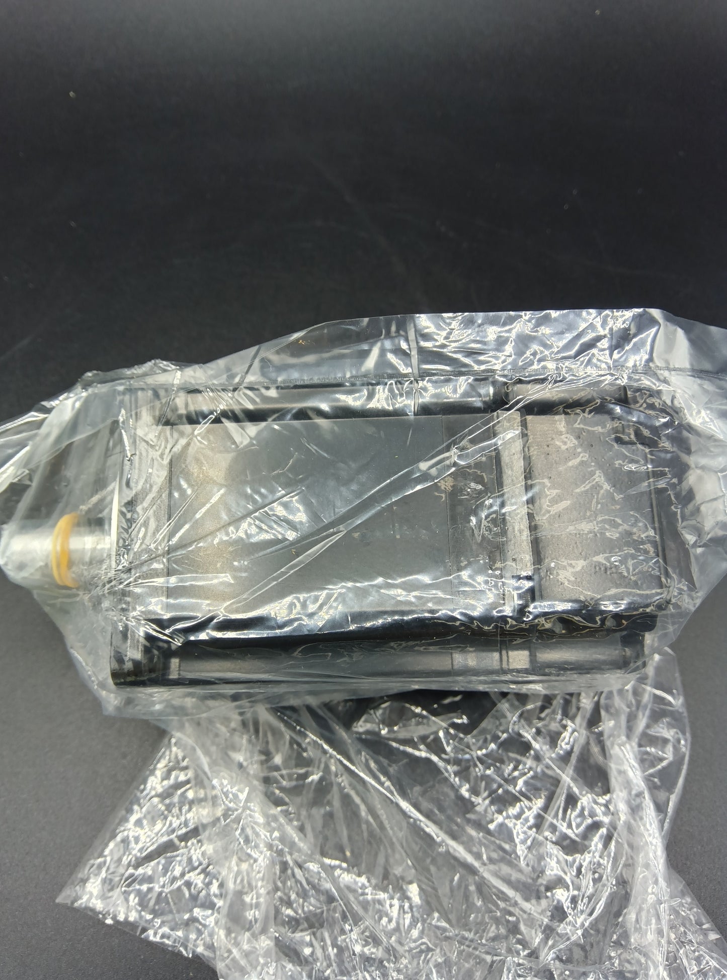 Yaskawa Electric SGMJV-04A3A21 Servo Motor/Pack