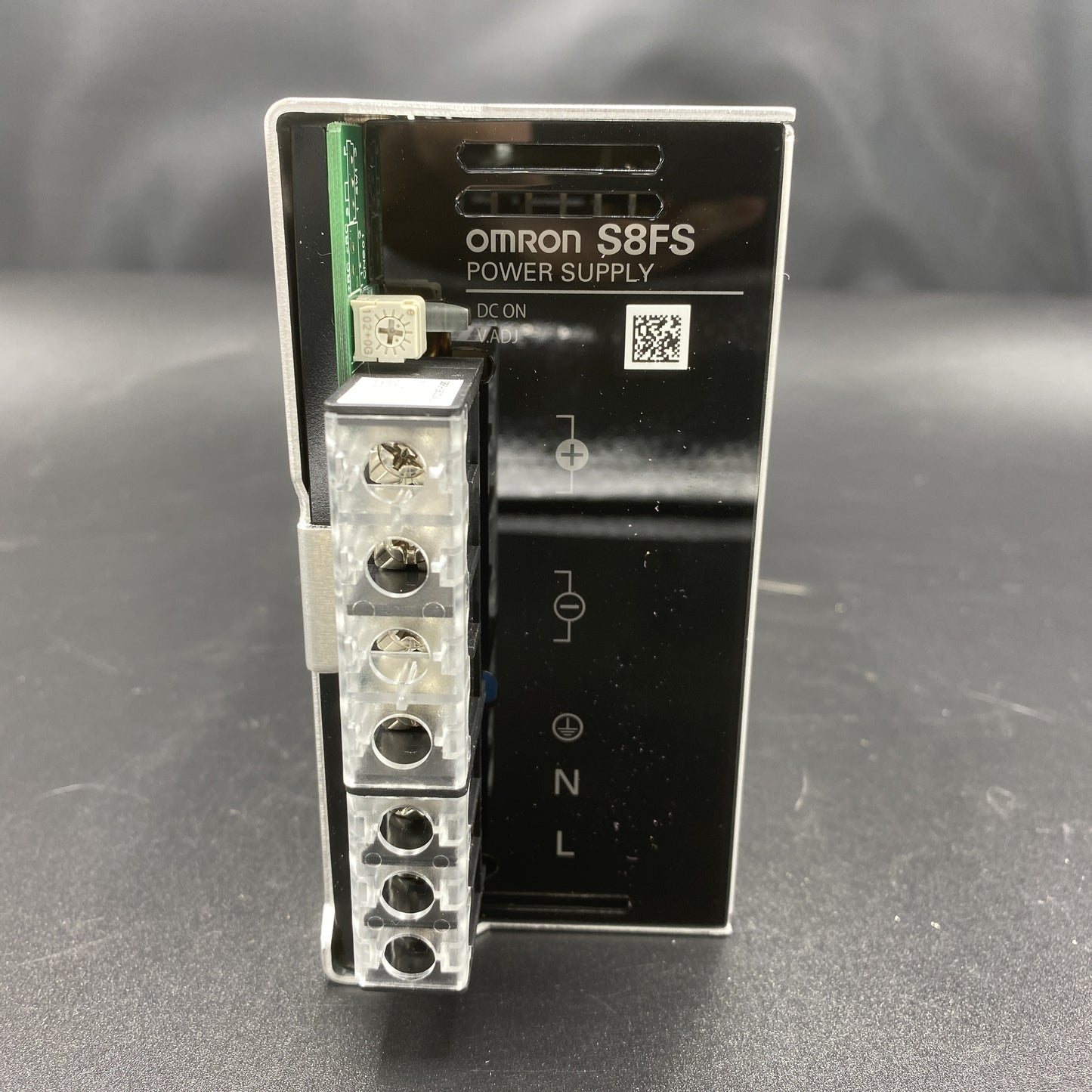 OMRON S8FS-G60024CD Switching power supply PLC