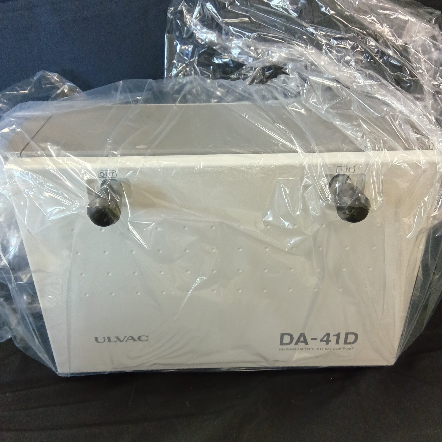 ULVAC DA-41D Vacuum Pump