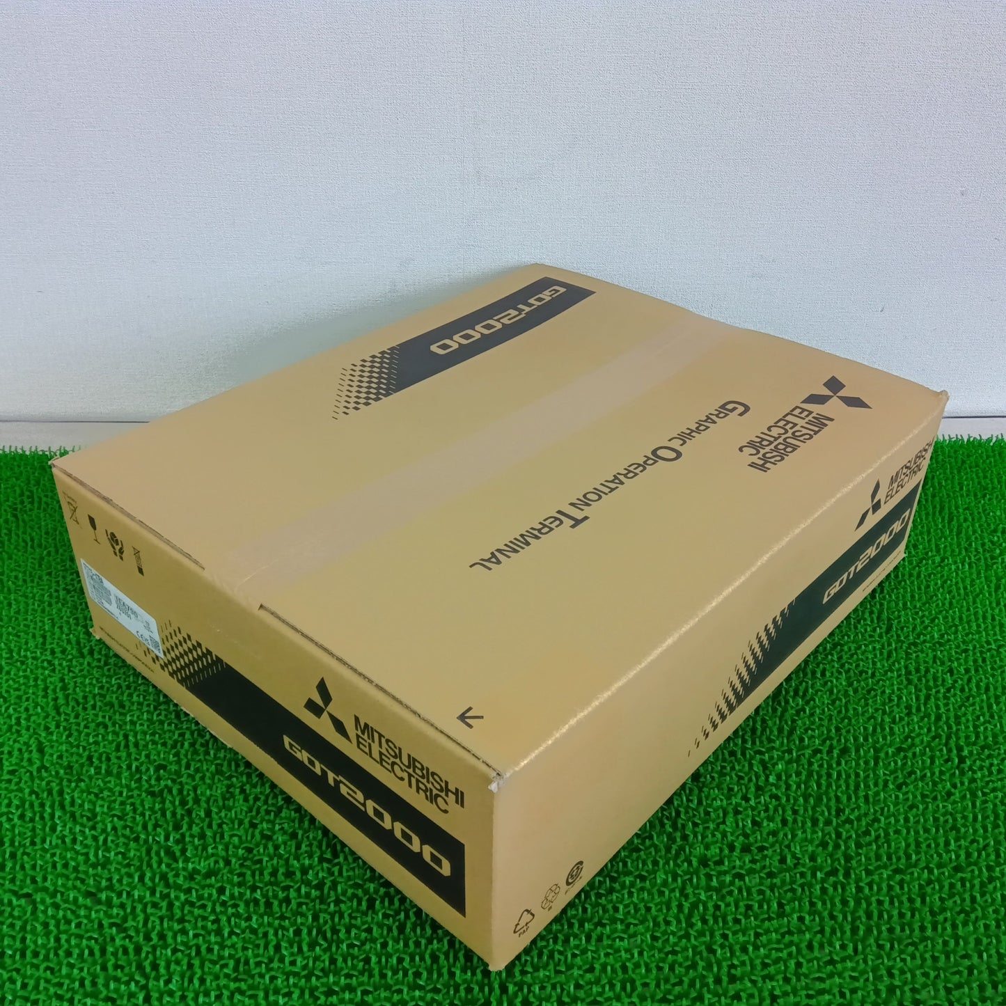 三菱電機 GT2715-XTBA グラフィックオペレーションターミナル