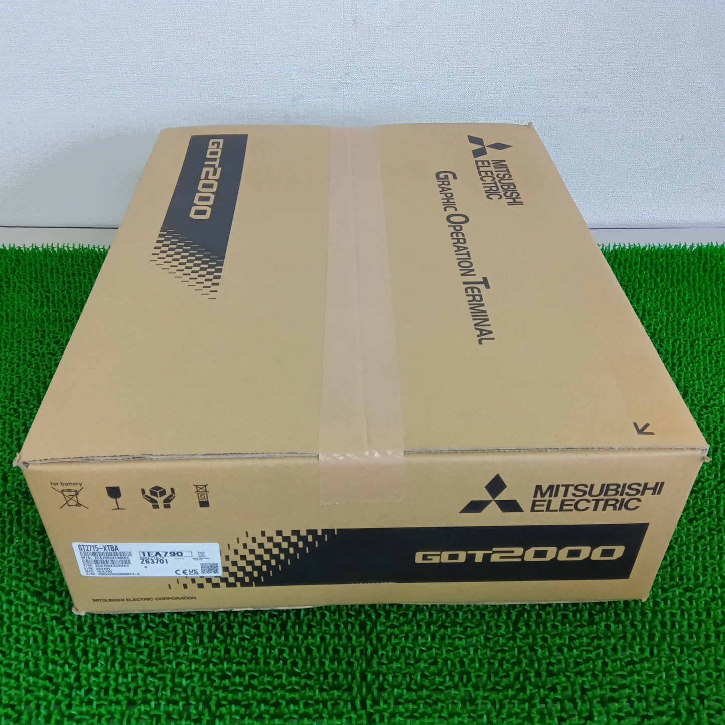 三菱電機 GT2715-XTBA グラフィックオペレーションターミナル