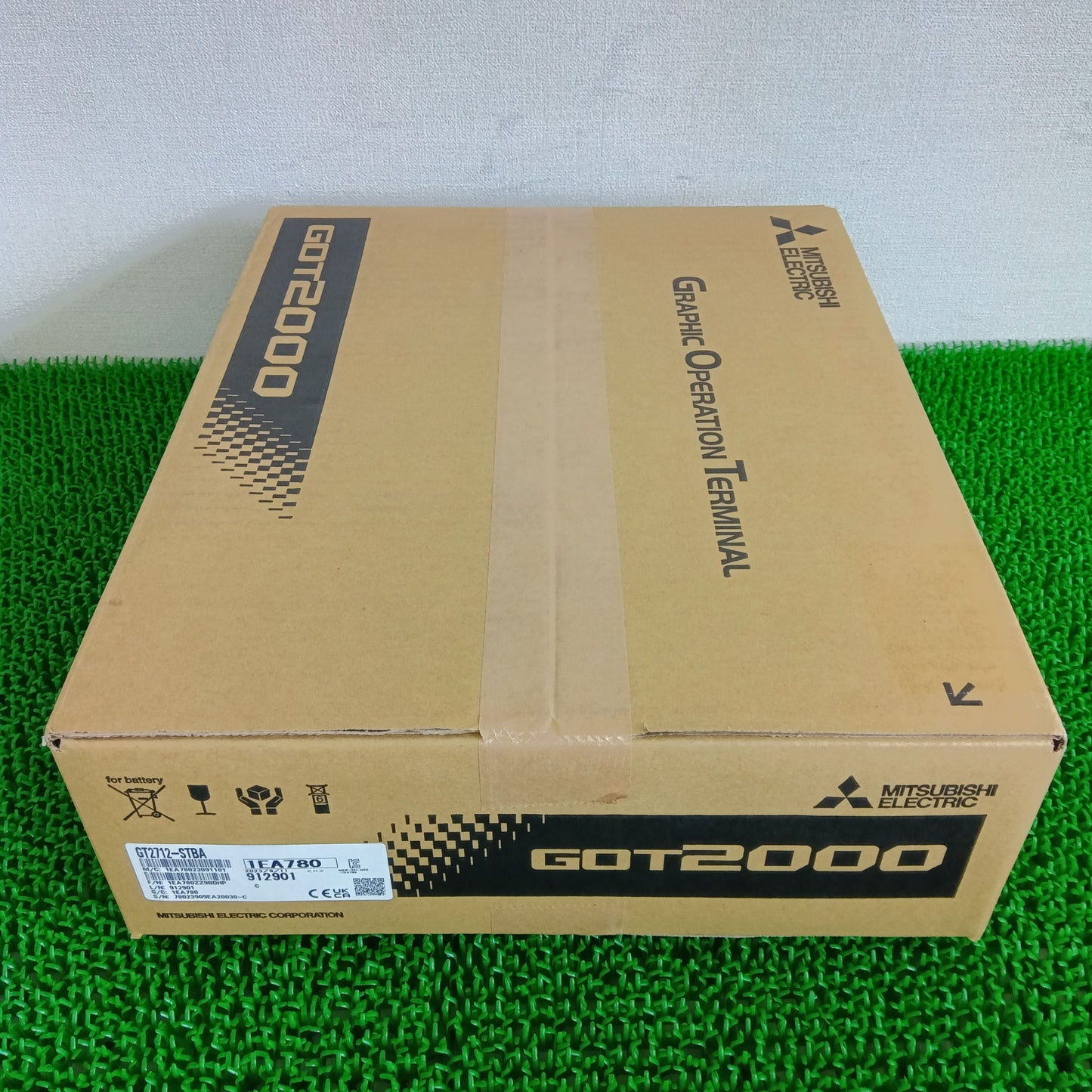 三菱電機 GT2712-STBA グラフィックオペレーションターミナル