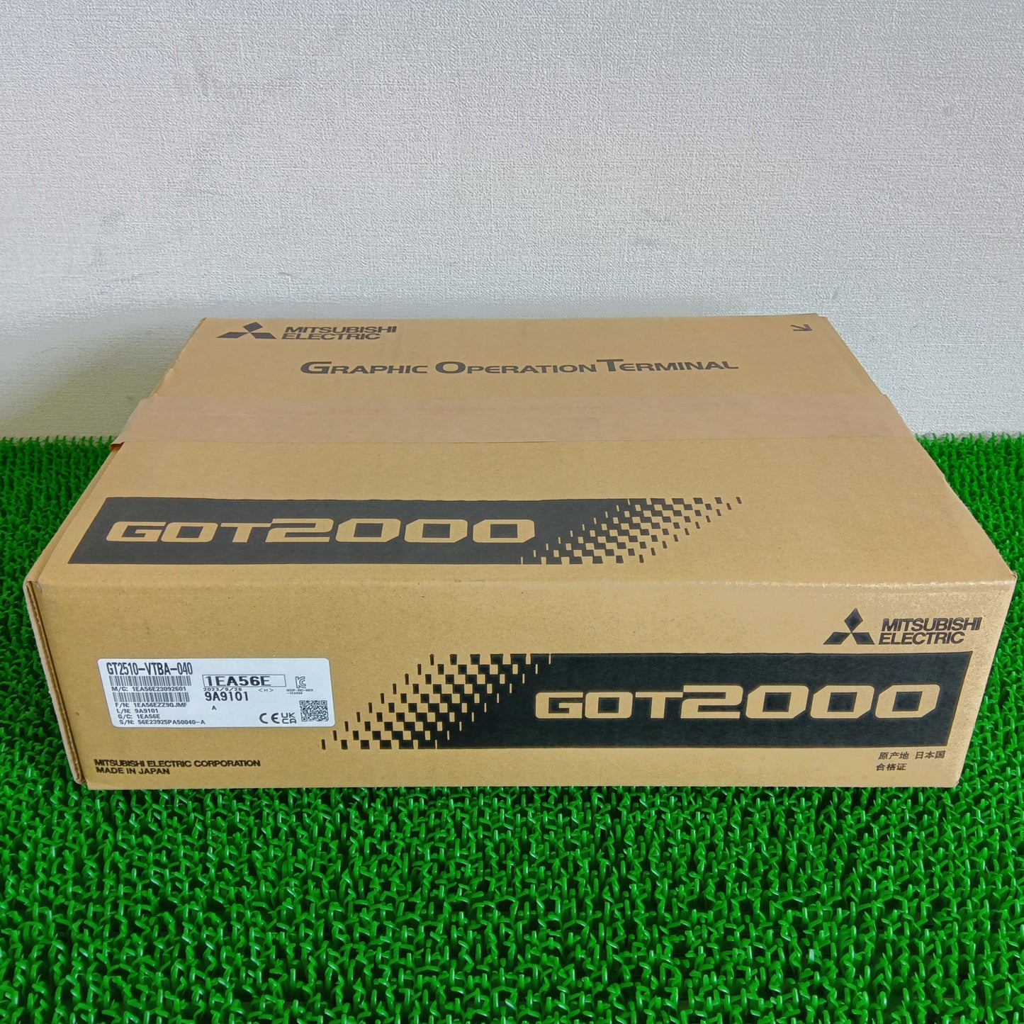 三菱電機 GT2510-VTBA-040 GOT本体