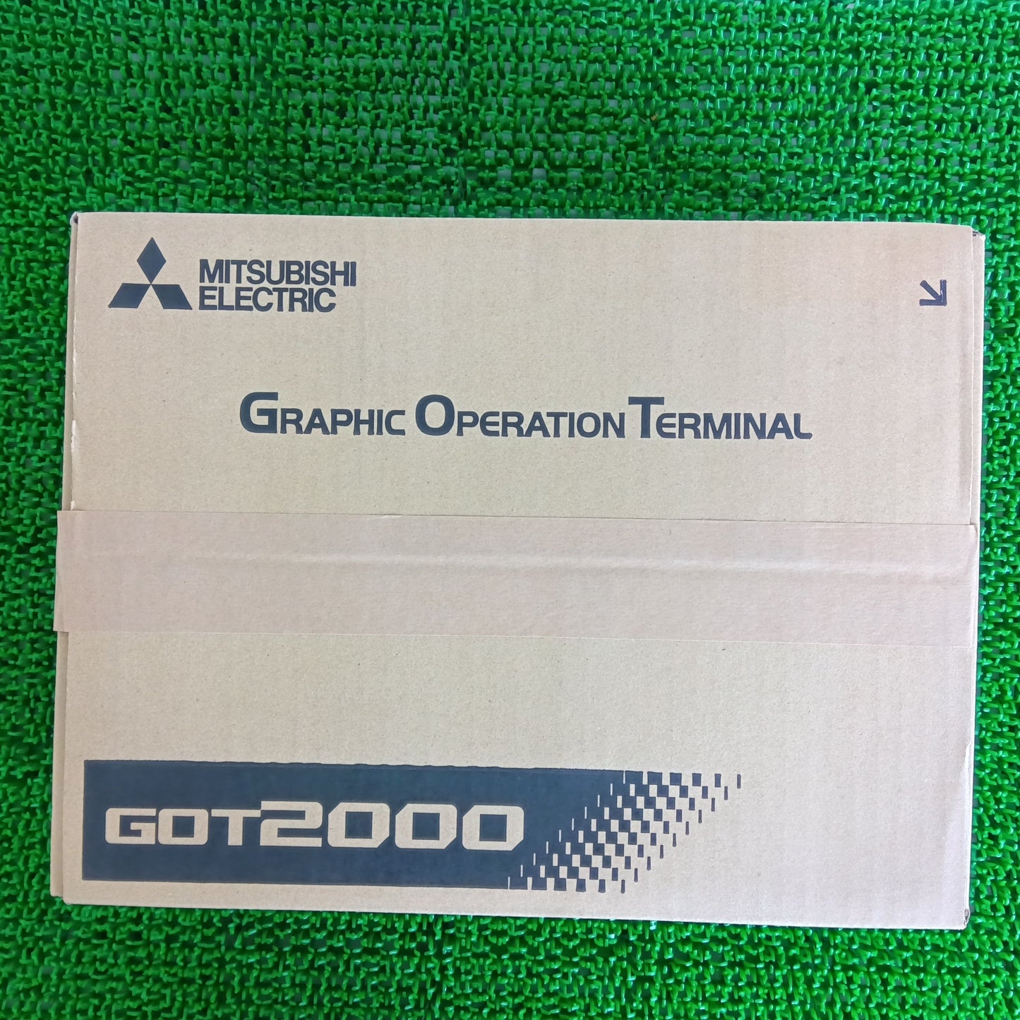 三菱電機 GT2510-VTBA-040 GOT本体