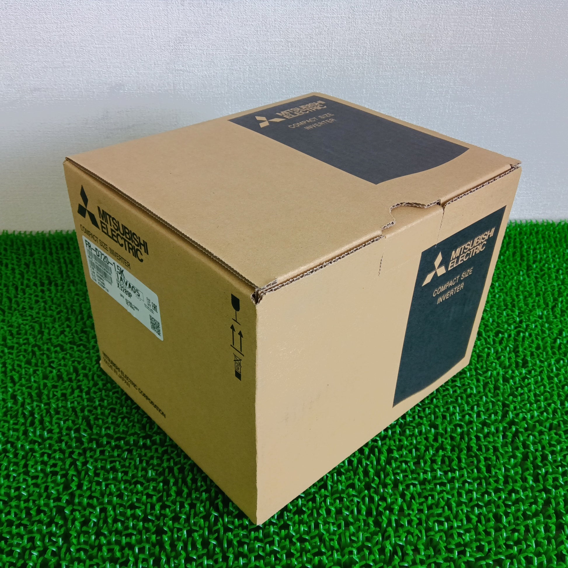 三菱電機 FR-D720-1.5K ｲﾝﾊﾞｰﾀ | 八雲機械工具