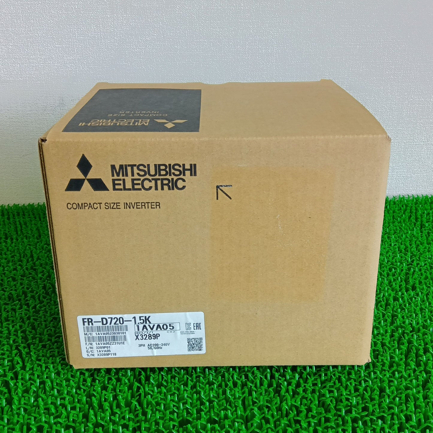 三菱電機 FR-D720-1.5K ｲﾝﾊﾞｰﾀ