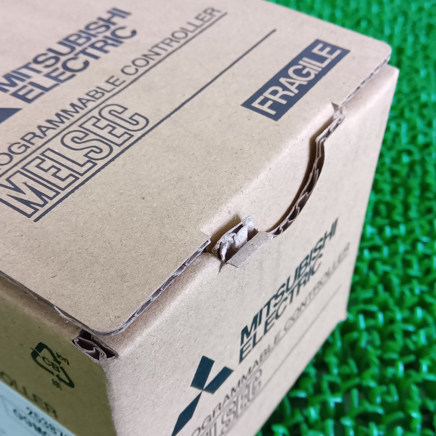 三菱電機 FX2N-16EYT MELSEC-F 出力増設ブロック