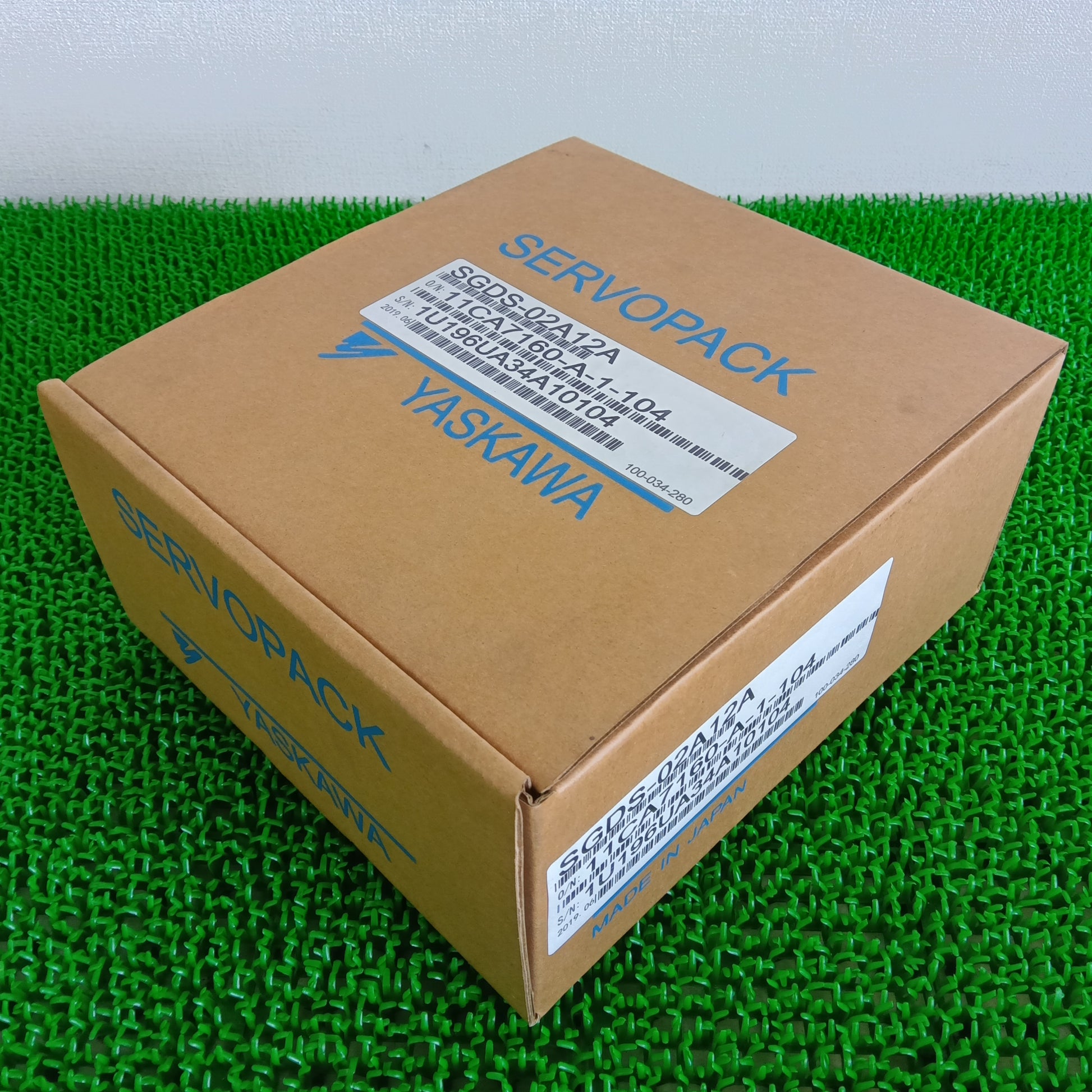 安川電機 SGDS-02A12A ACサーボパック | 八雲機械工具