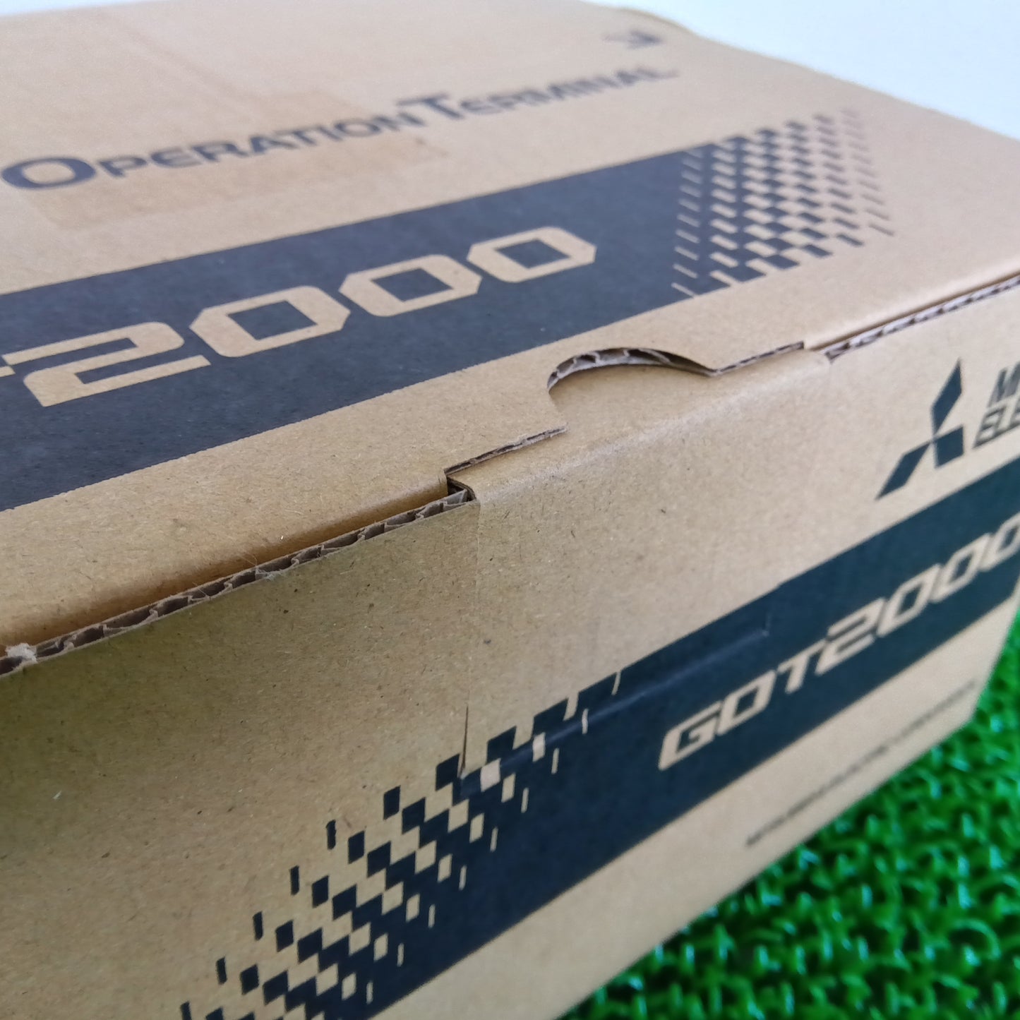 三菱電機 GT2505-VTBD グラフィックオペレーションターミナル GOT2000シリーズ