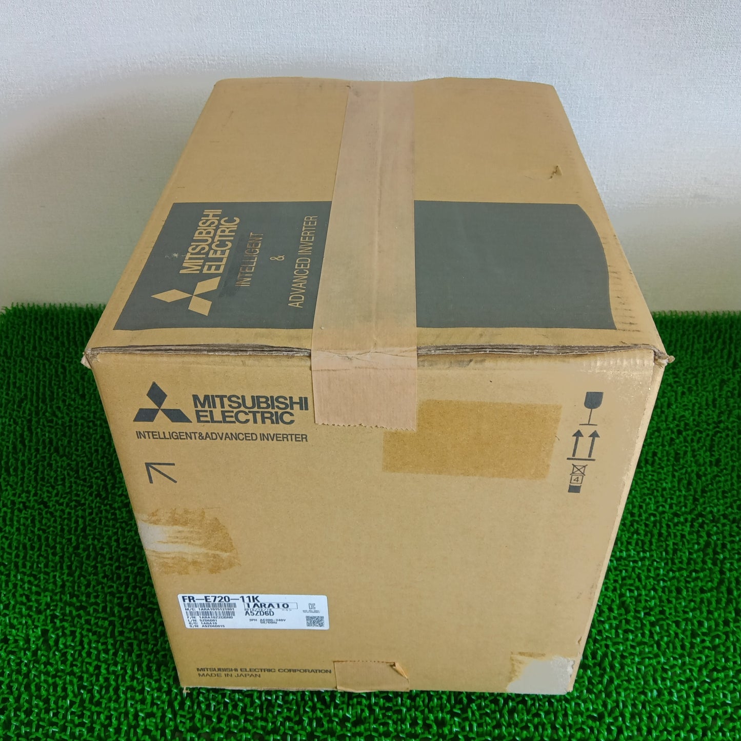 三菱電機 FR-E720-11K インバータ FREQROL-E700シリーズ