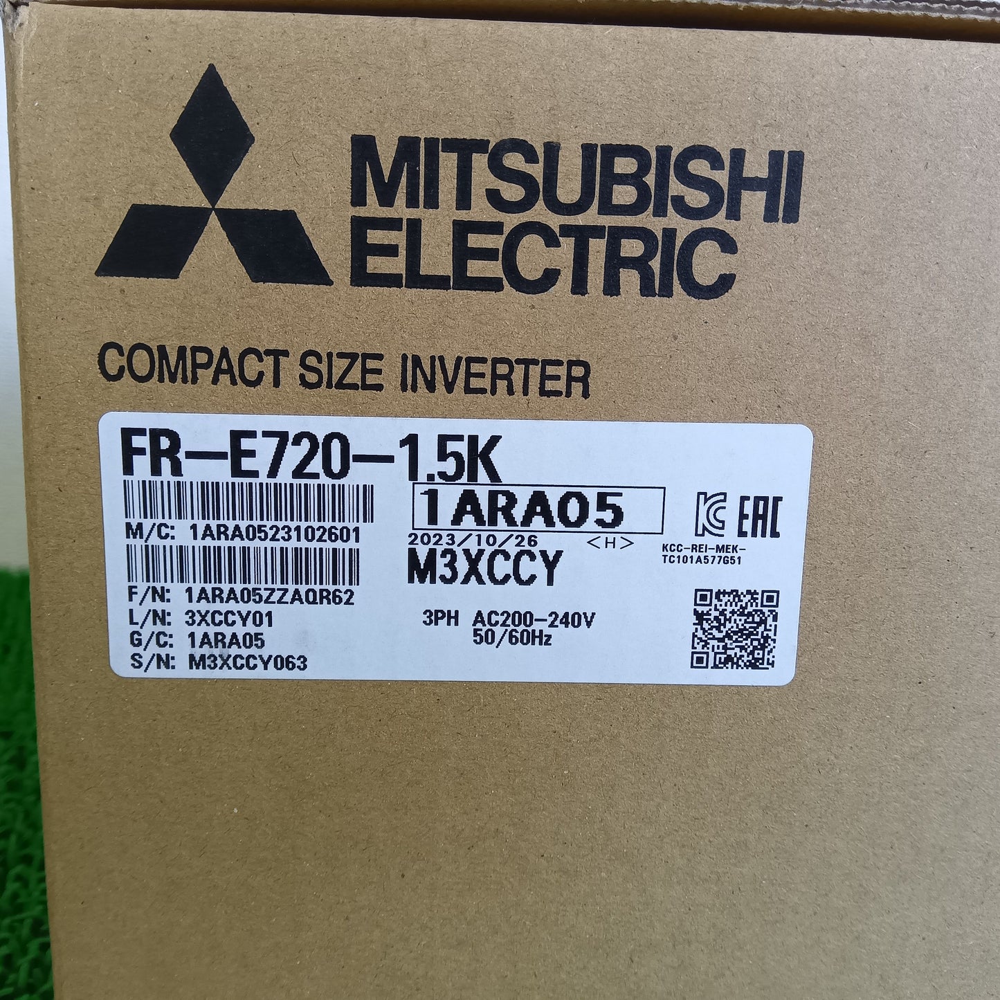 三菱電機 FR-E720-1.5K インバータ FREQROL-E700シリーズ