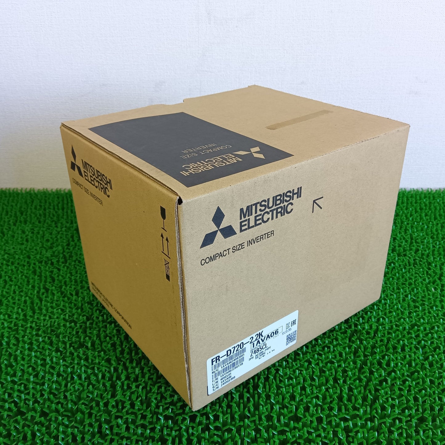 三菱電機 FR-D720-2.2K インバーター 保管品