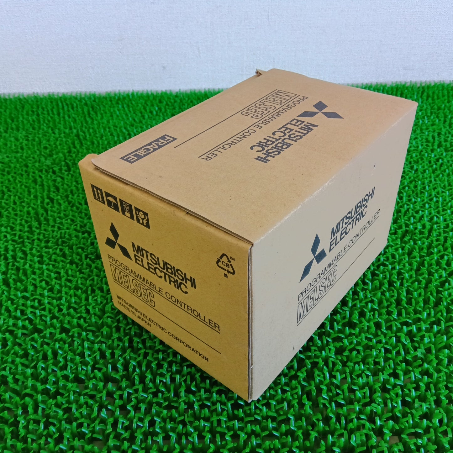 三菱電機 FX3U-32MT/ESS シーケンサー 保管品