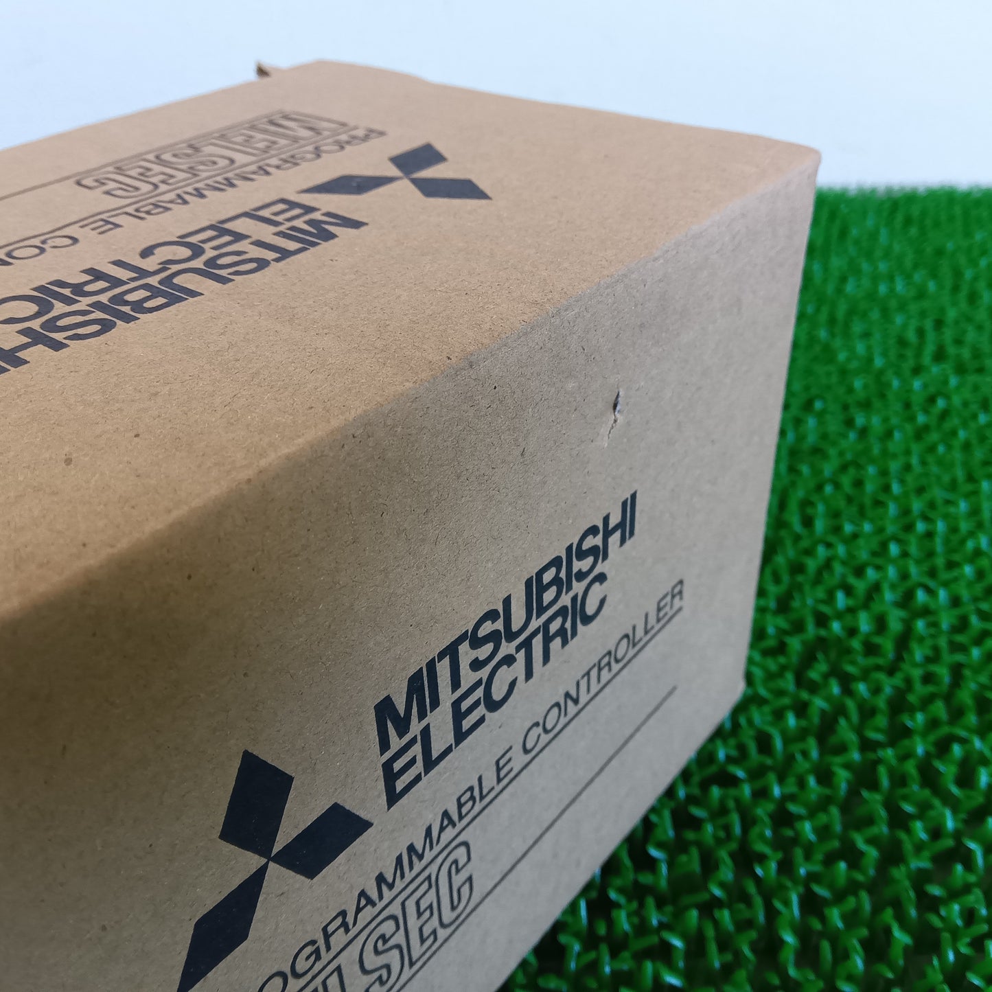 三菱電機 FX3U-32MT/ESS シーケンサー 保管品