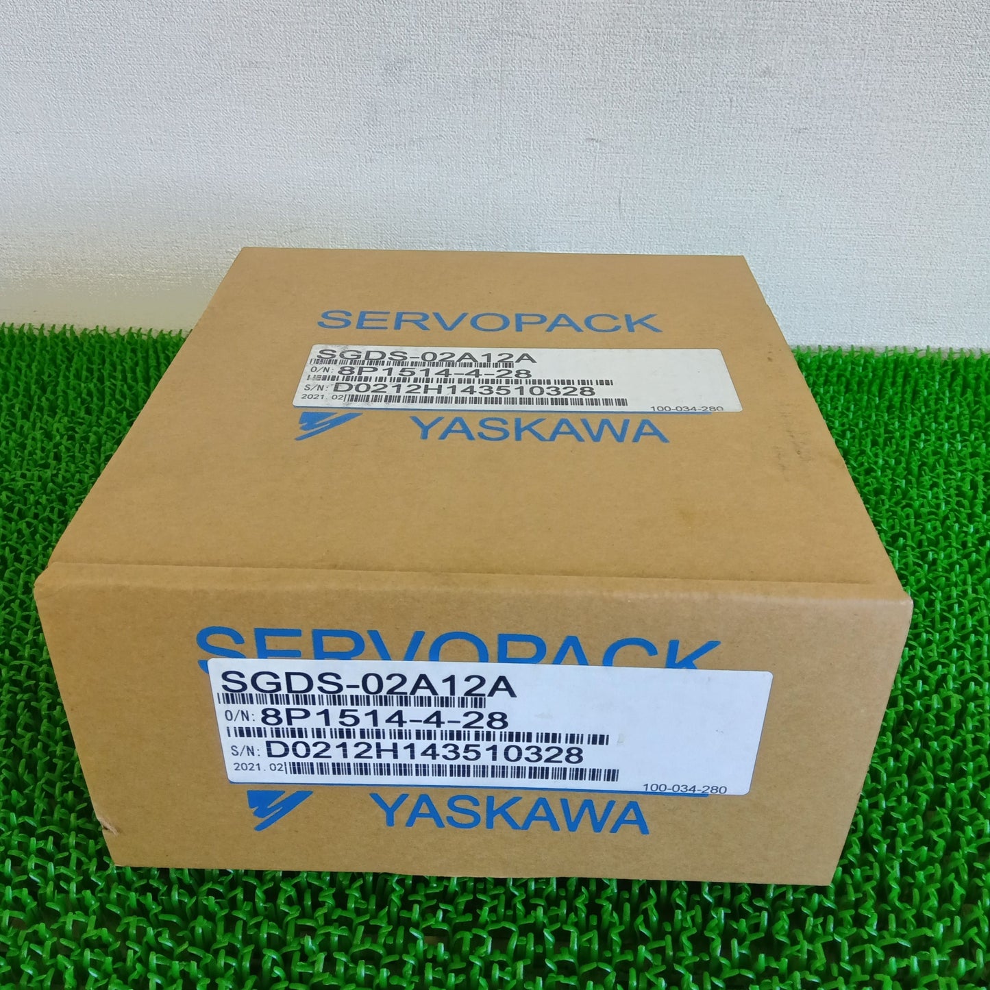 安川電機 SGDS-02A12A サーボアンプ 保管品