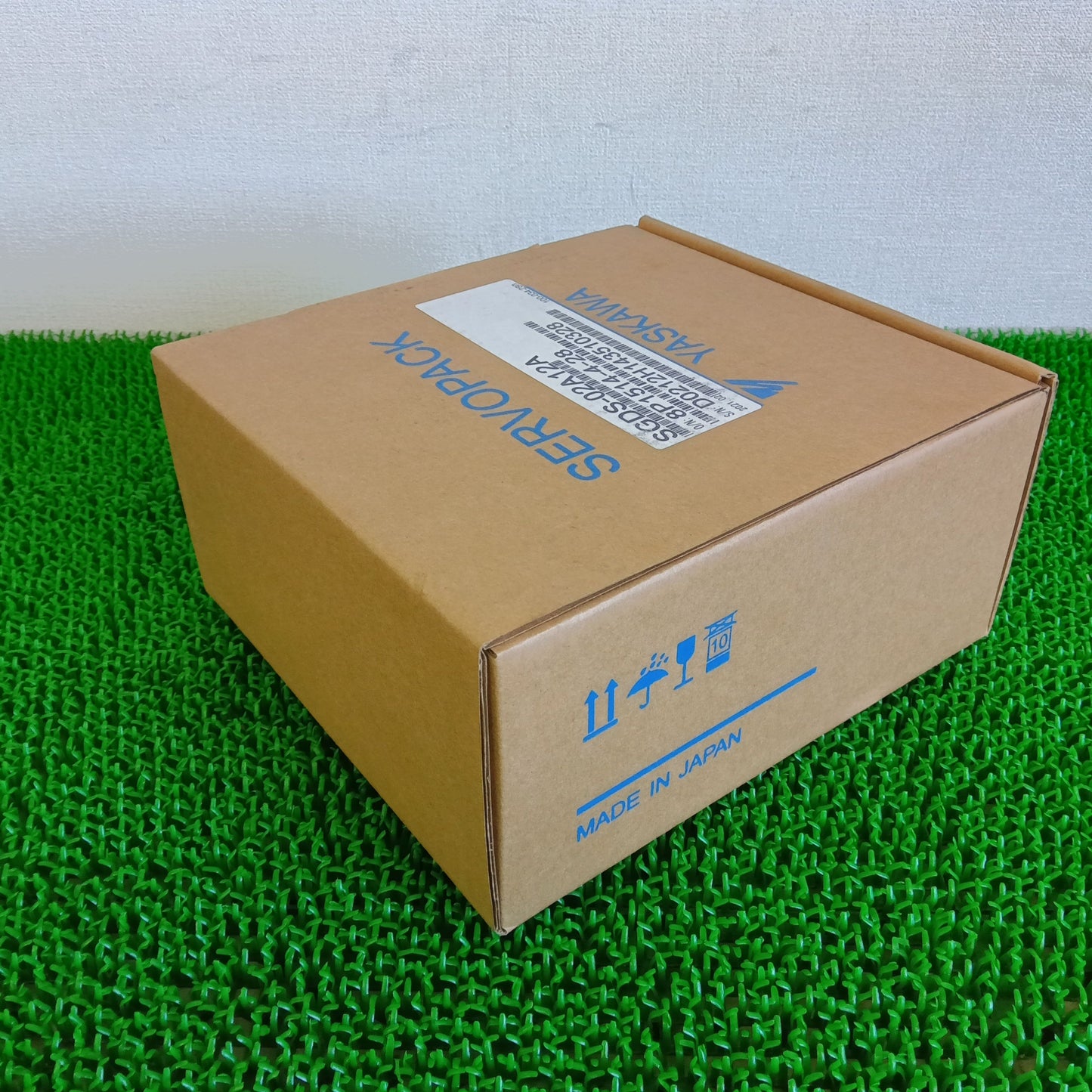 安川電機 SGDS-02A12A サーボアンプ 保管品