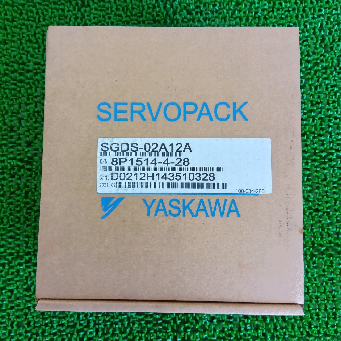 安川電機 SGDS-02A12A サーボアンプ 保管品