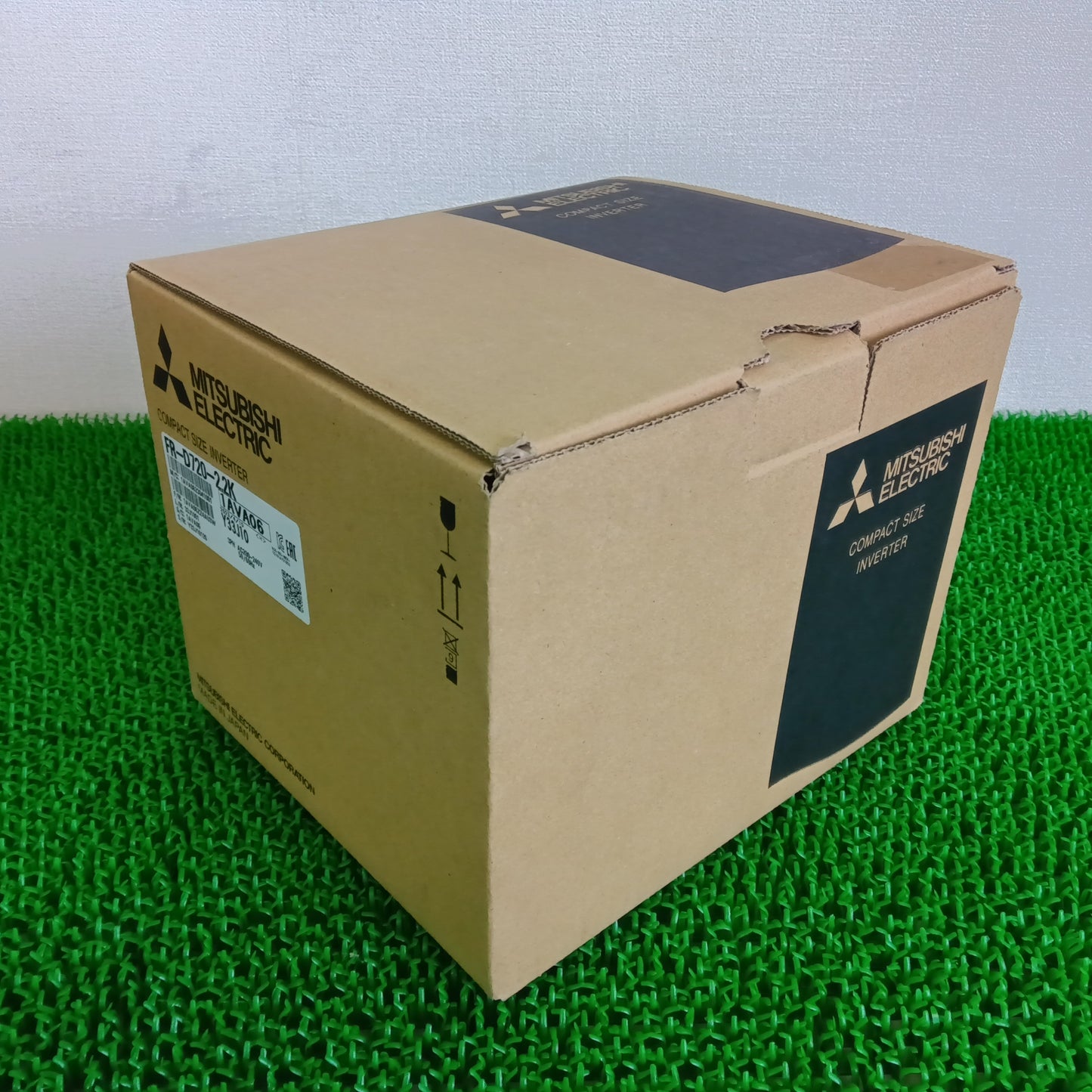 三菱電機 FR-D720-2.2K インバータ 開封済未使用 | 八雲機械工具