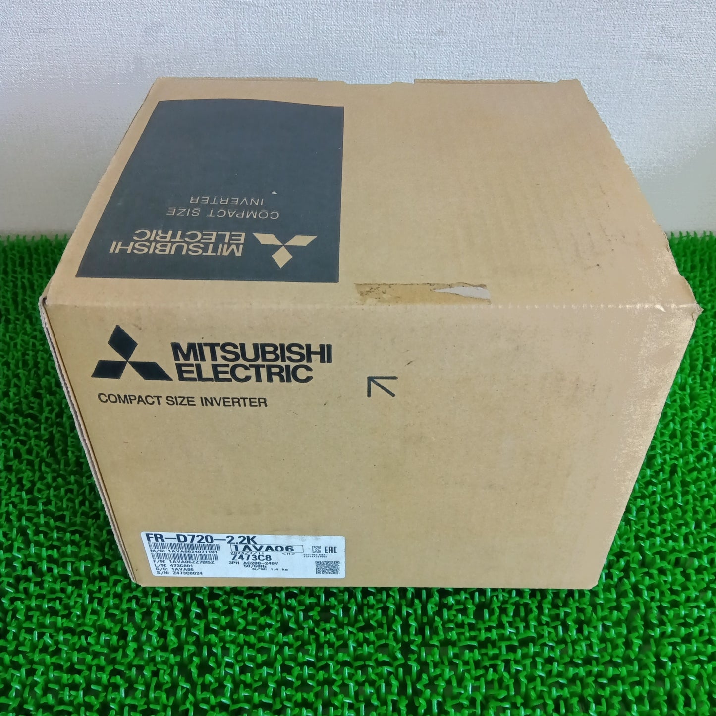 三菱電機 FR-D720-2.2K インバータ 開封済未使用