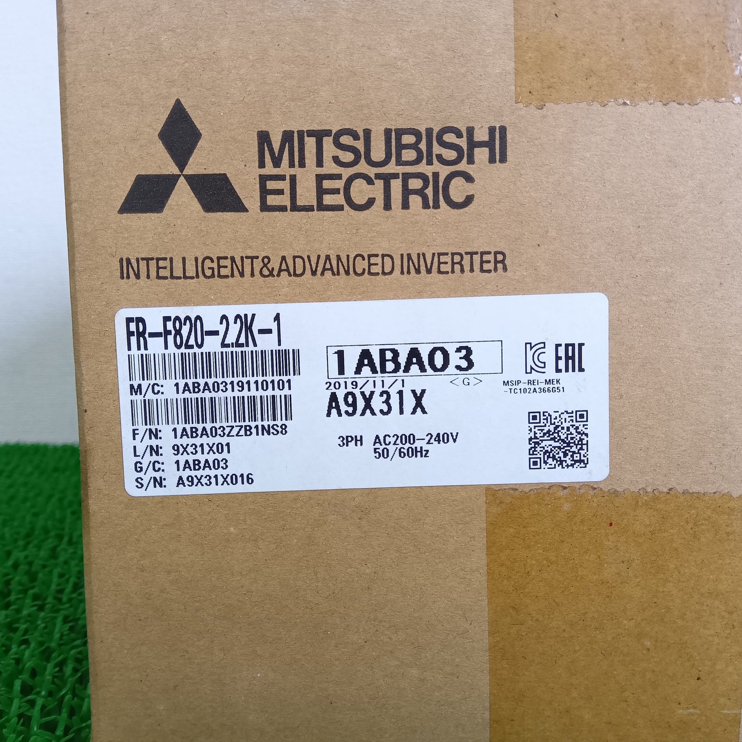三菱電機 FR-F820-2.2K-1 インバーター