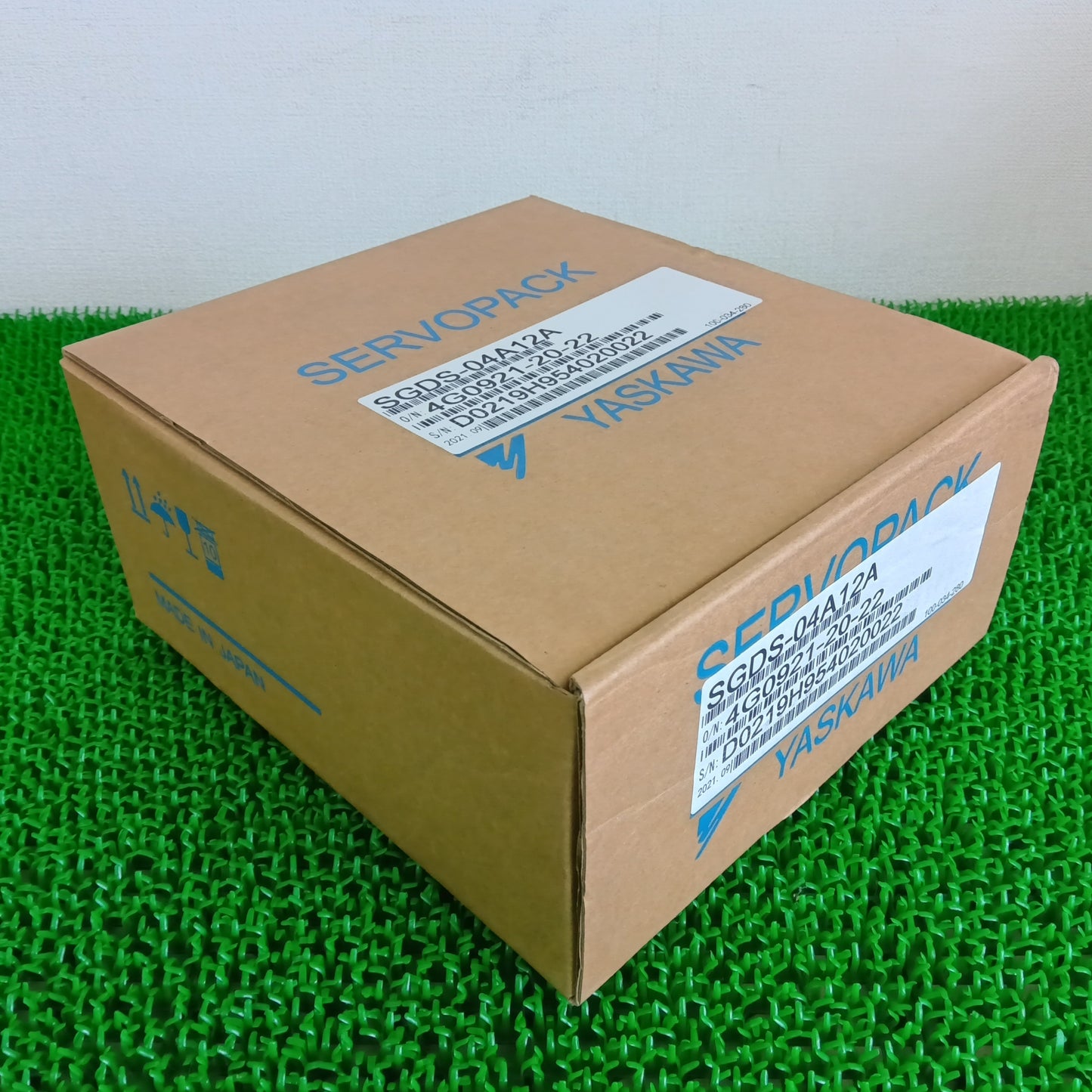 安川電機 SGDS-04A12A サーボアンプ  | 八雲機械工具