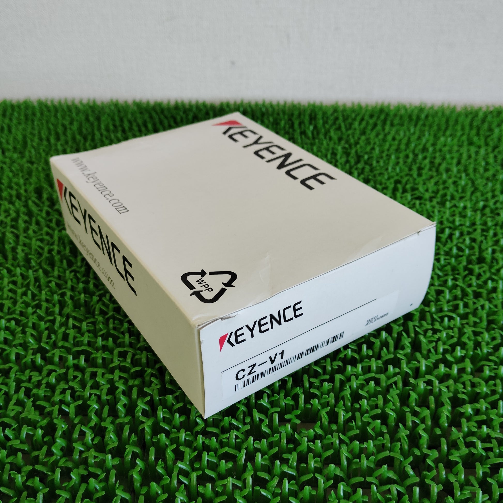 キーエンス CZ-V1 RGBデジタル判別センサ | 八雲機械工具