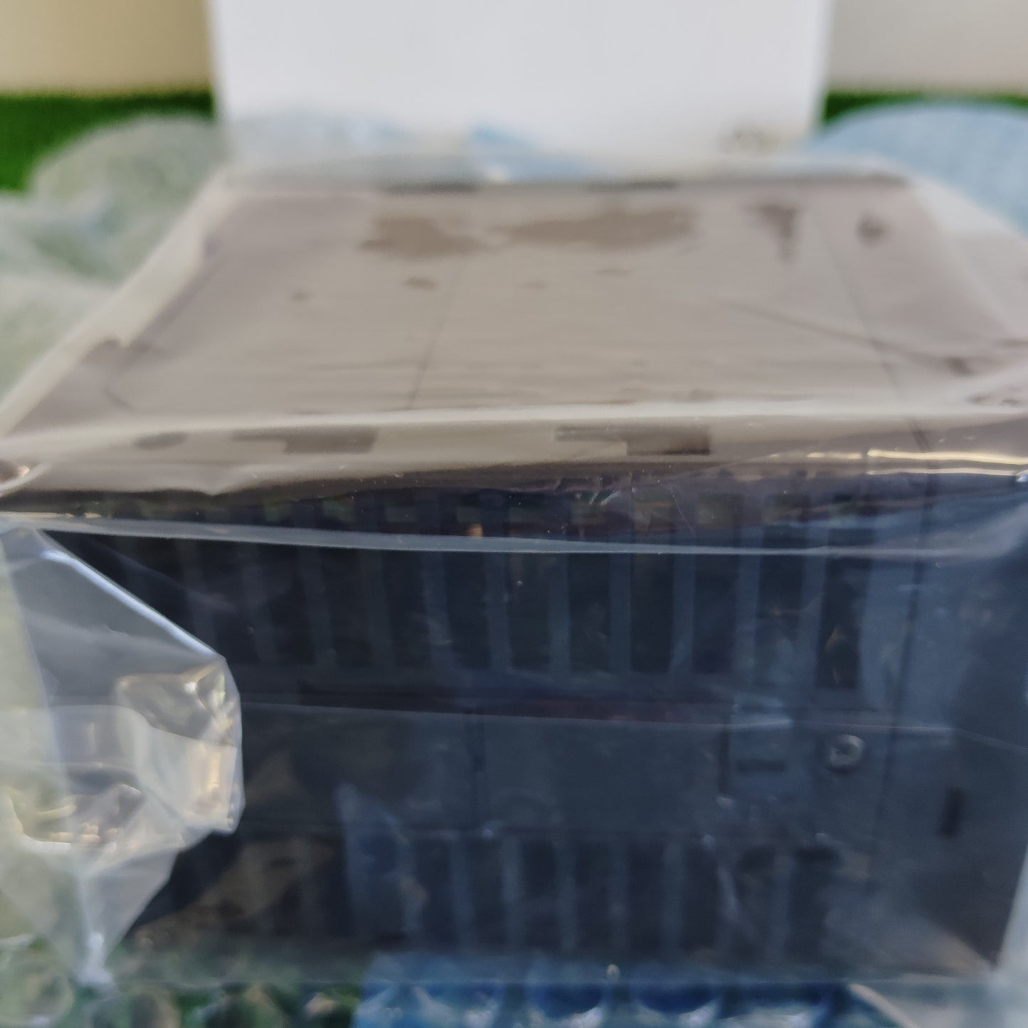 キーエンス GC-1000 セーフティコントローラ 外箱文字記入あり