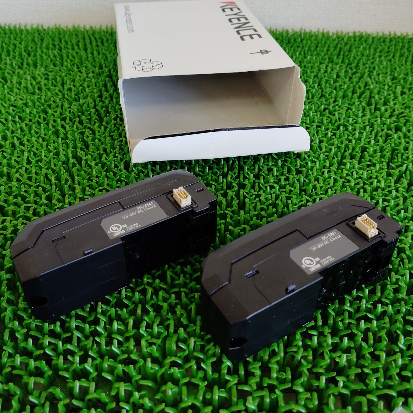 キーエンス DL-EN1 センサネットワークユニット 外箱文字記入あり/中梱包なし