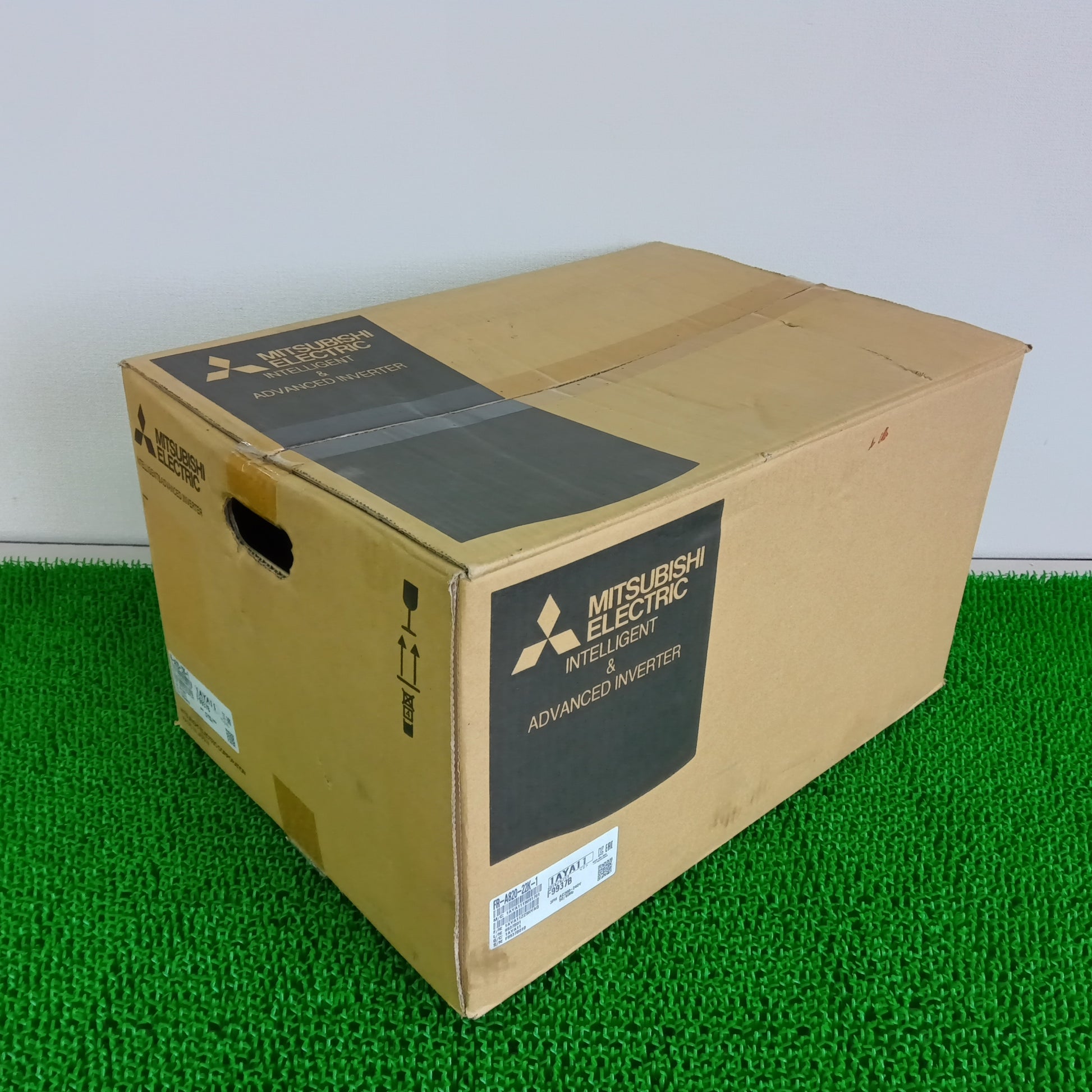 三菱電機 FR-A820-22K-1 インバーター 開封済未使用 | 八雲機械工具