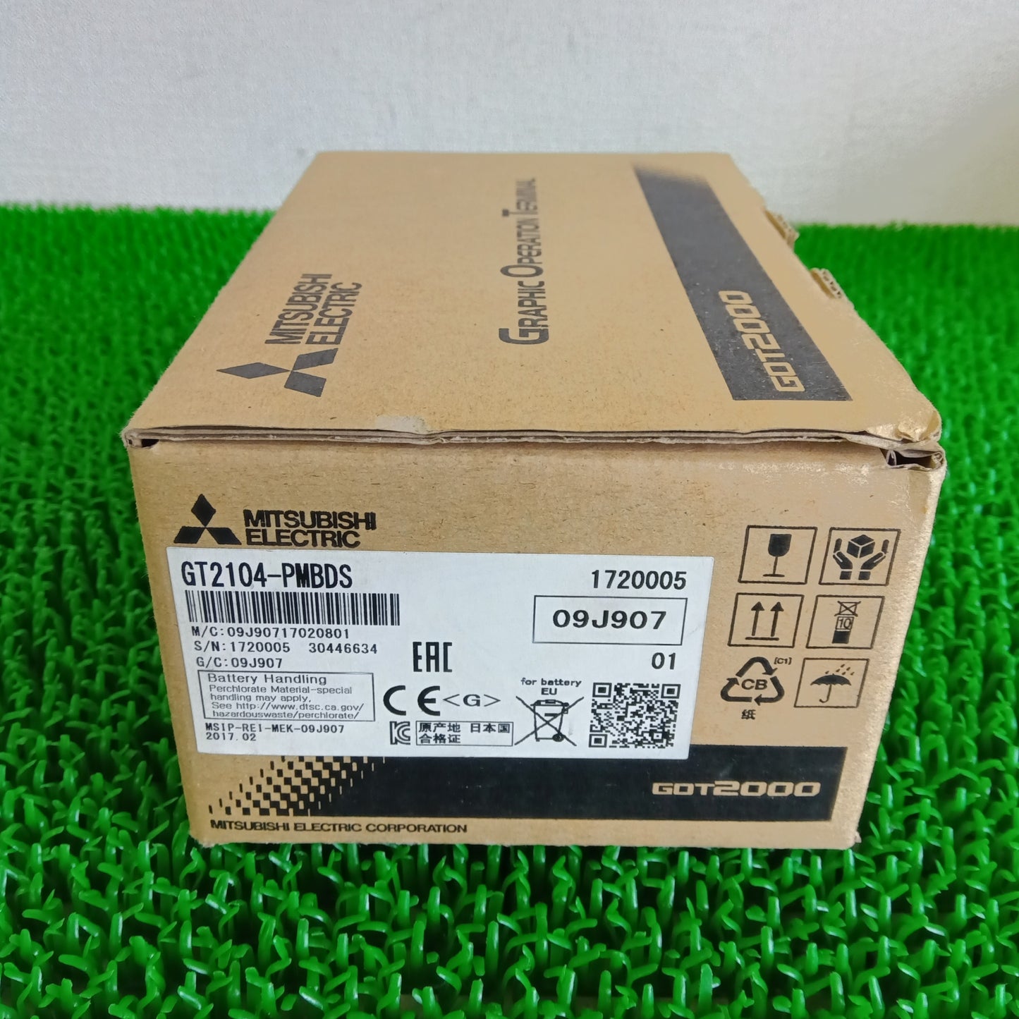 三菱電機 GT2104-PMBDS タッチパネル