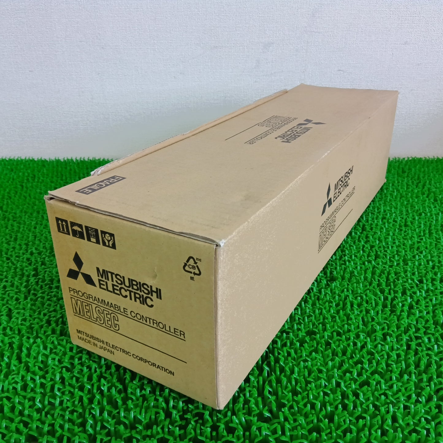 三菱電機 FX3U-128MR/ES シーケンサー