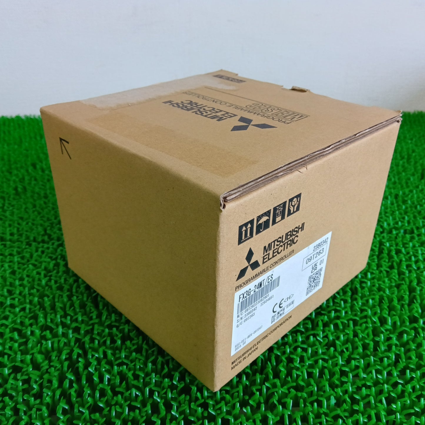 三菱電機 FX3G-24MT/ES シーケンサー