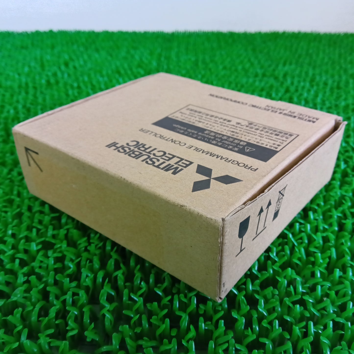 三菱電機 QX42 シーケンサー 箱汚れあり