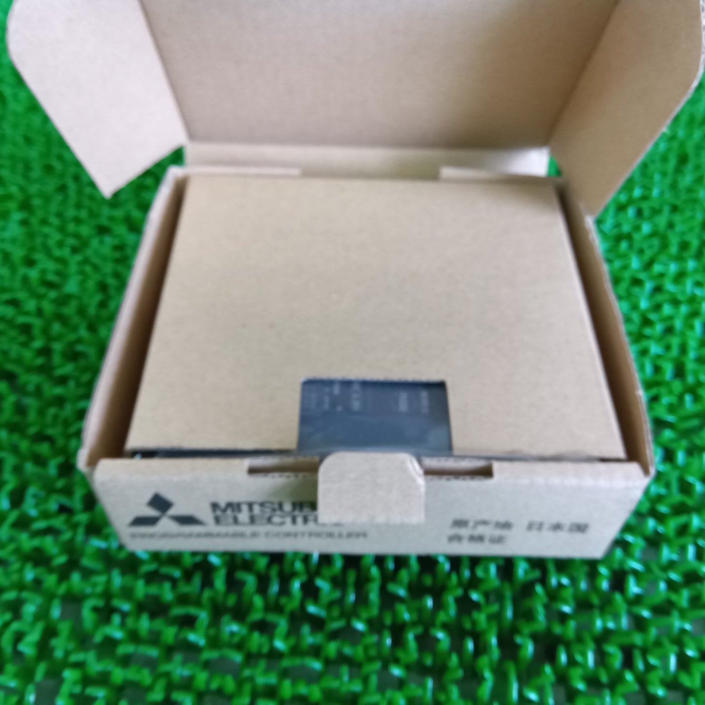 三菱電機 QX42 シーケンサー 箱汚れあり