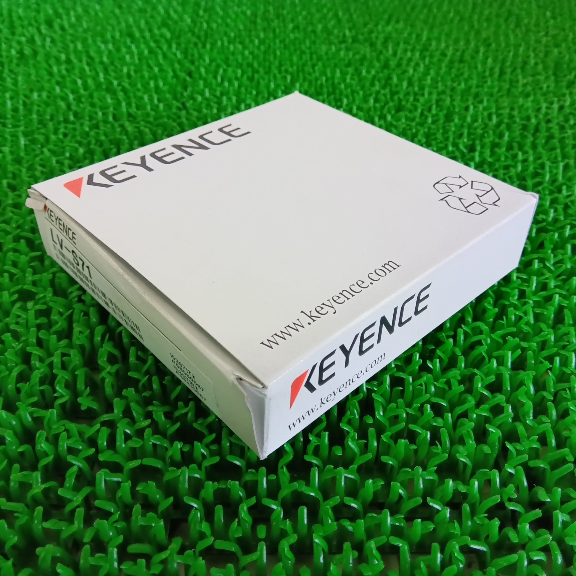 キーエンス LV-S71 レーザーセンサ 未開封 | 八雲機械工具