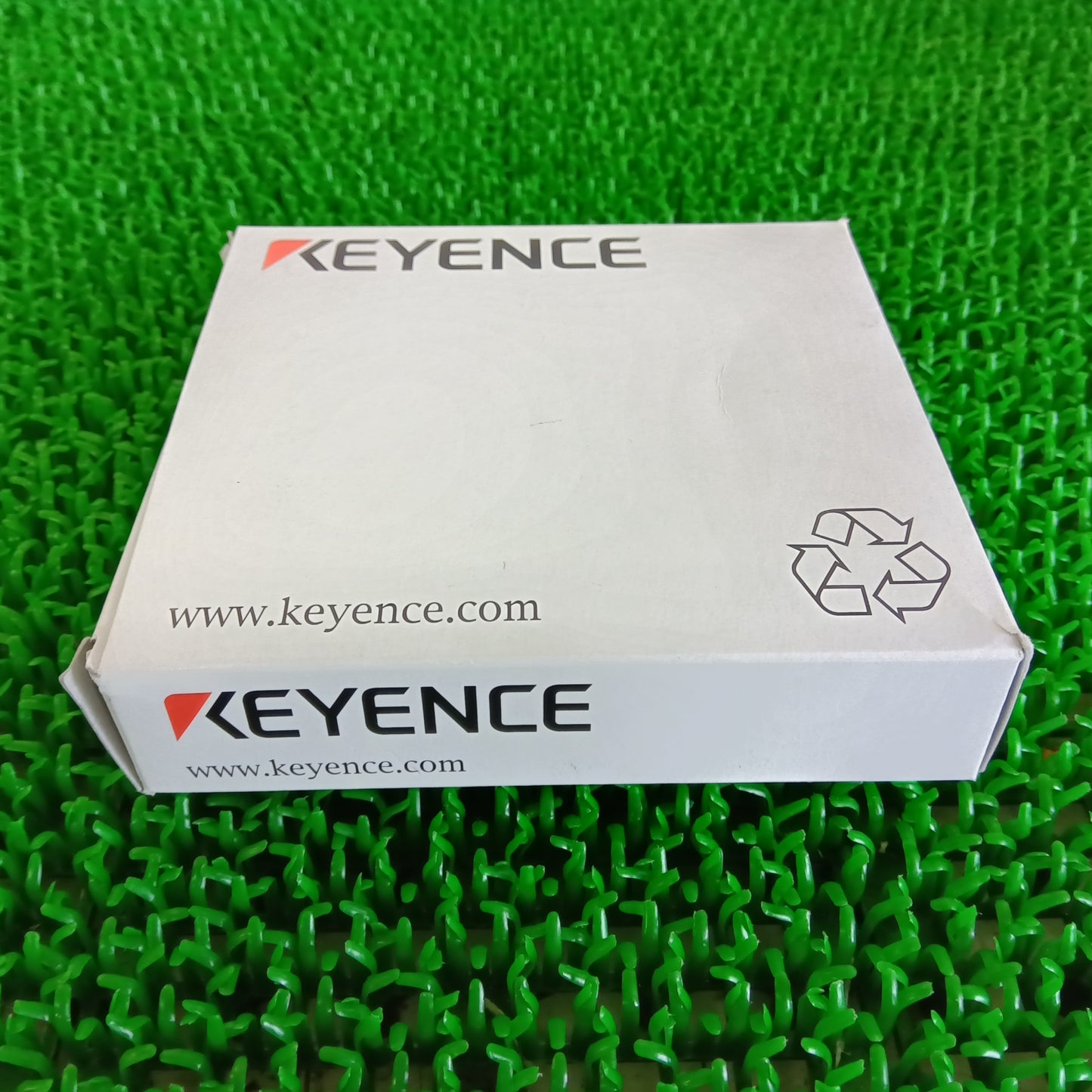キーエンス LV-S71 レーザーセンサ 未開封