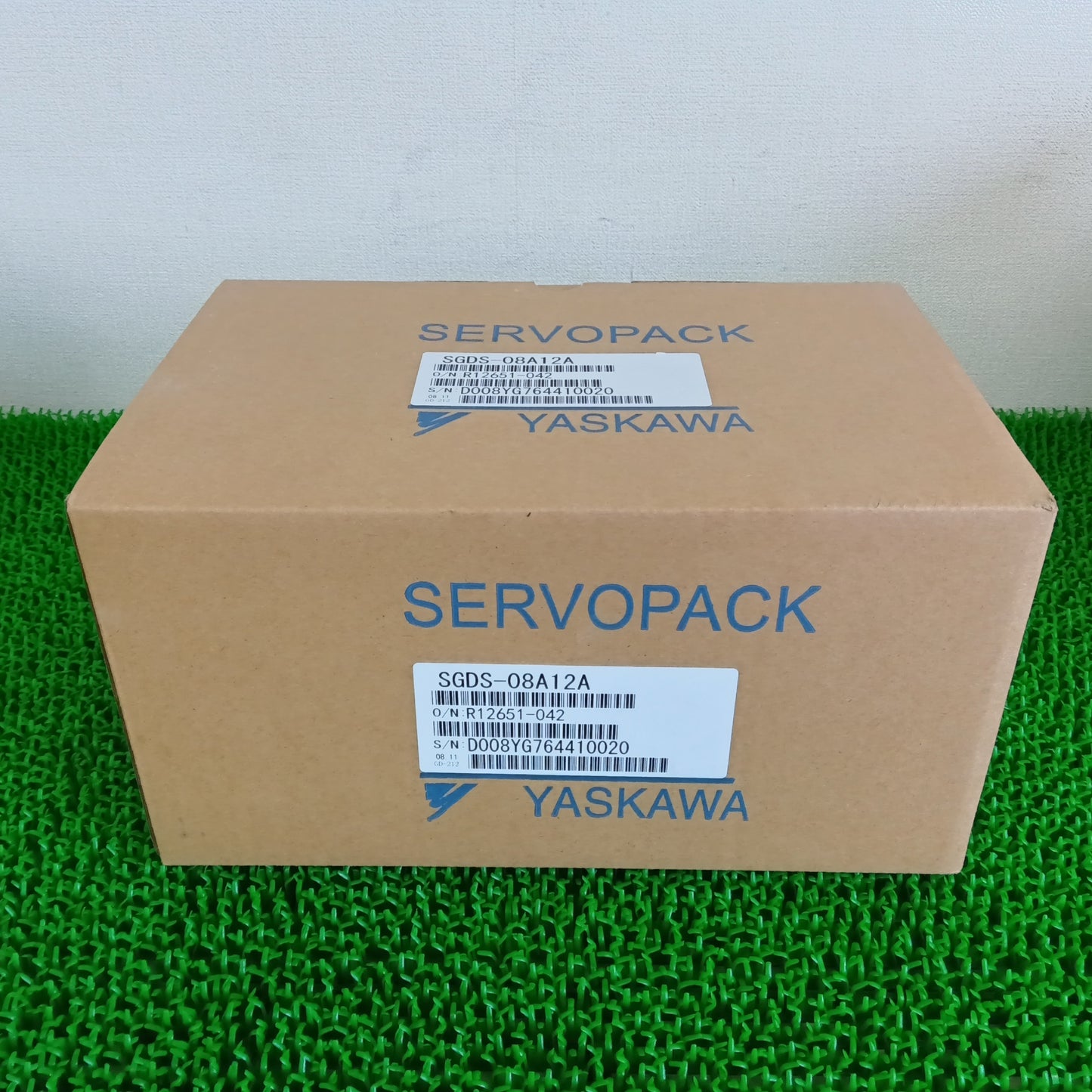 安川電機 SGDS-08A12A サーボアンプ 未開封