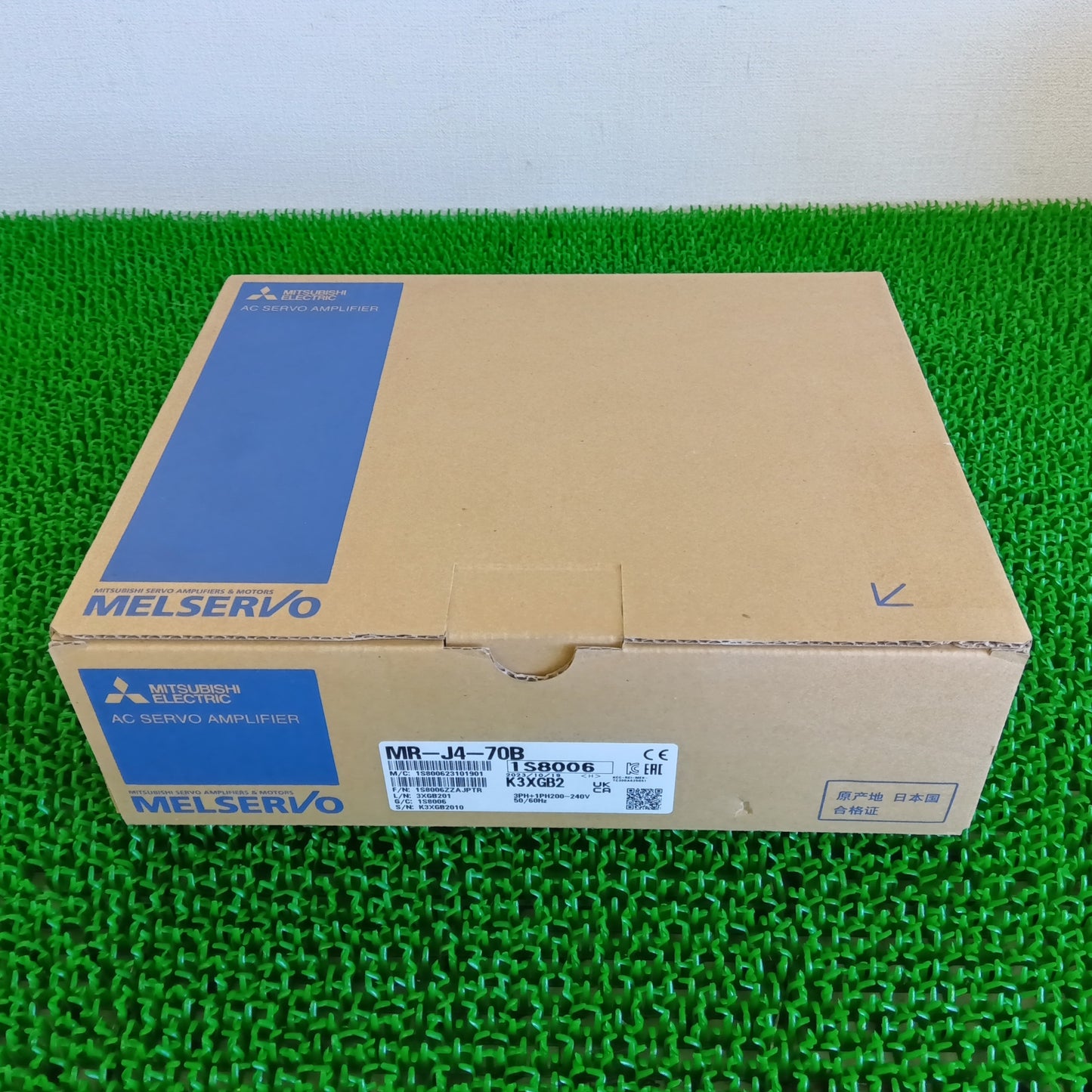 三菱電機 MR-J4-70B サーボアンプ 箱汚れあり