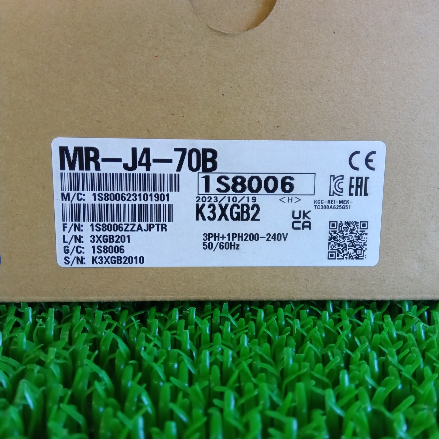 三菱電機 MR-J4-70B サーボアンプ 箱汚れあり