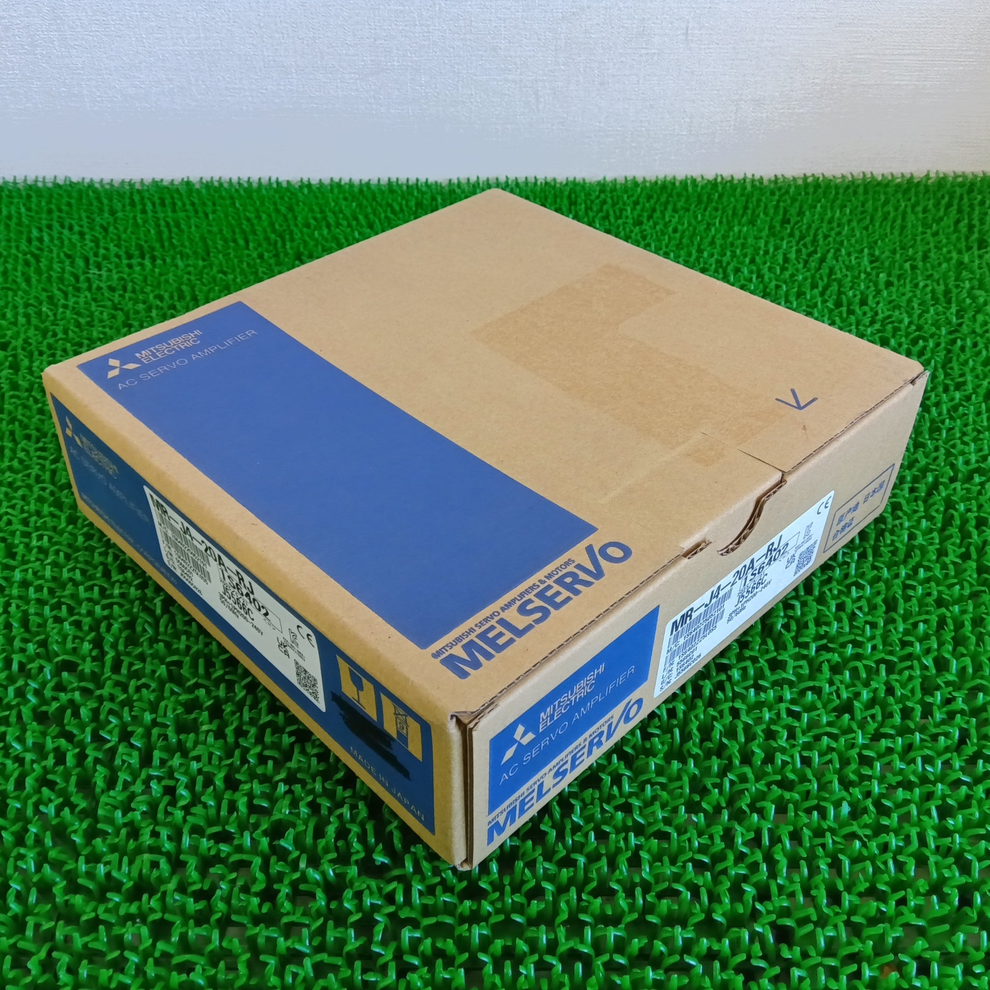 三菱電機 MR-J4-20A-RJ サーボアンプ 箱汚れあり | 八雲機械工具