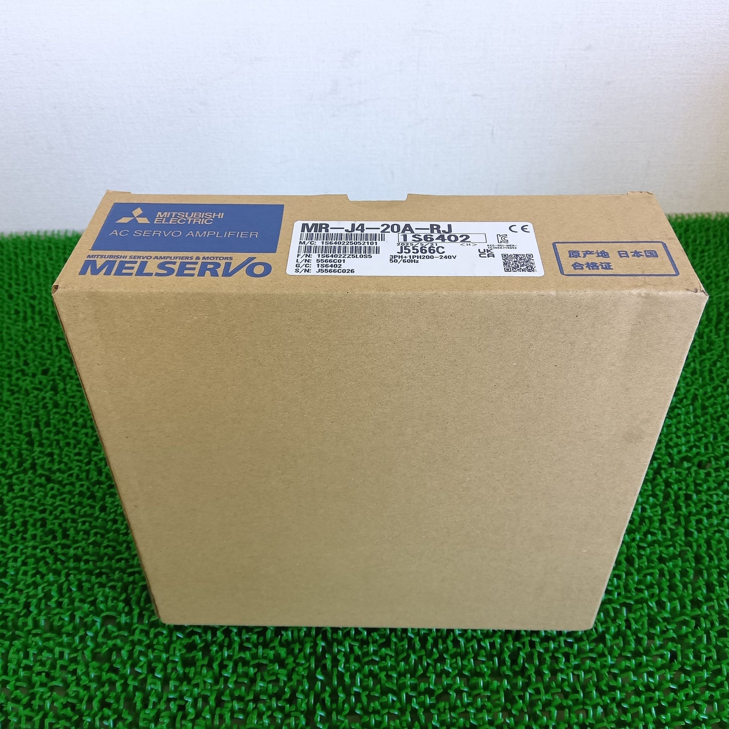 三菱電機 MR-J4-20A-RJ サーボアンプ 箱汚れあり