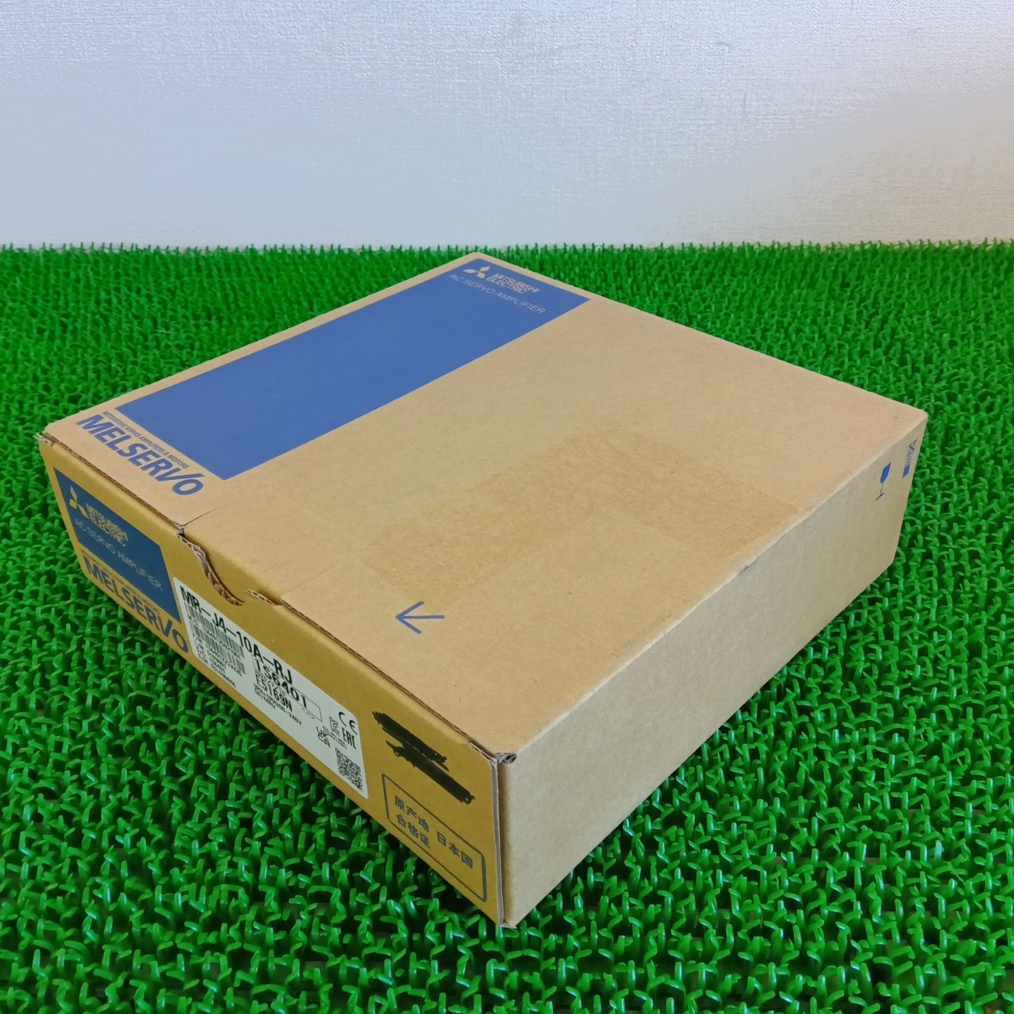 三菱電機 MR-J4-10A-RJ サーボアンプ 箱汚れあり
