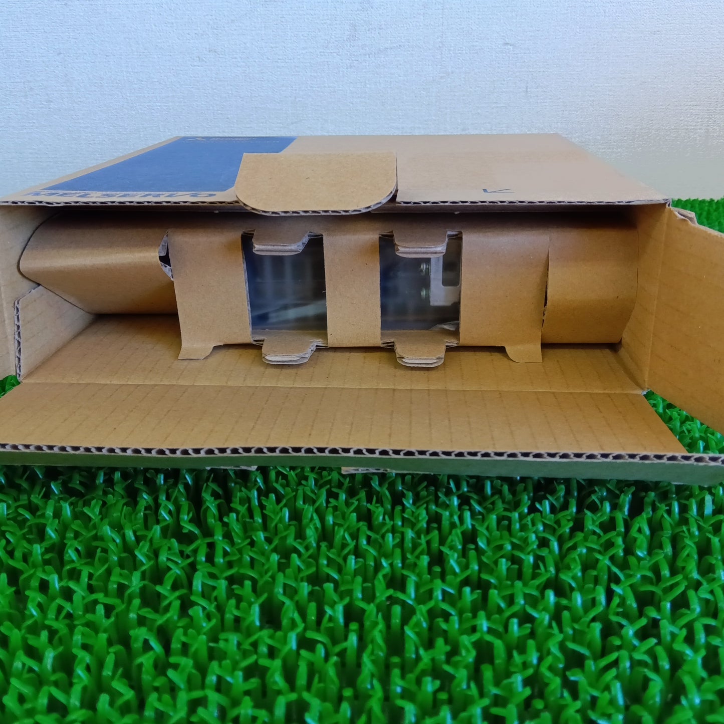 三菱電機 MR-J4-10A-RJ サーボアンプ 箱汚れあり